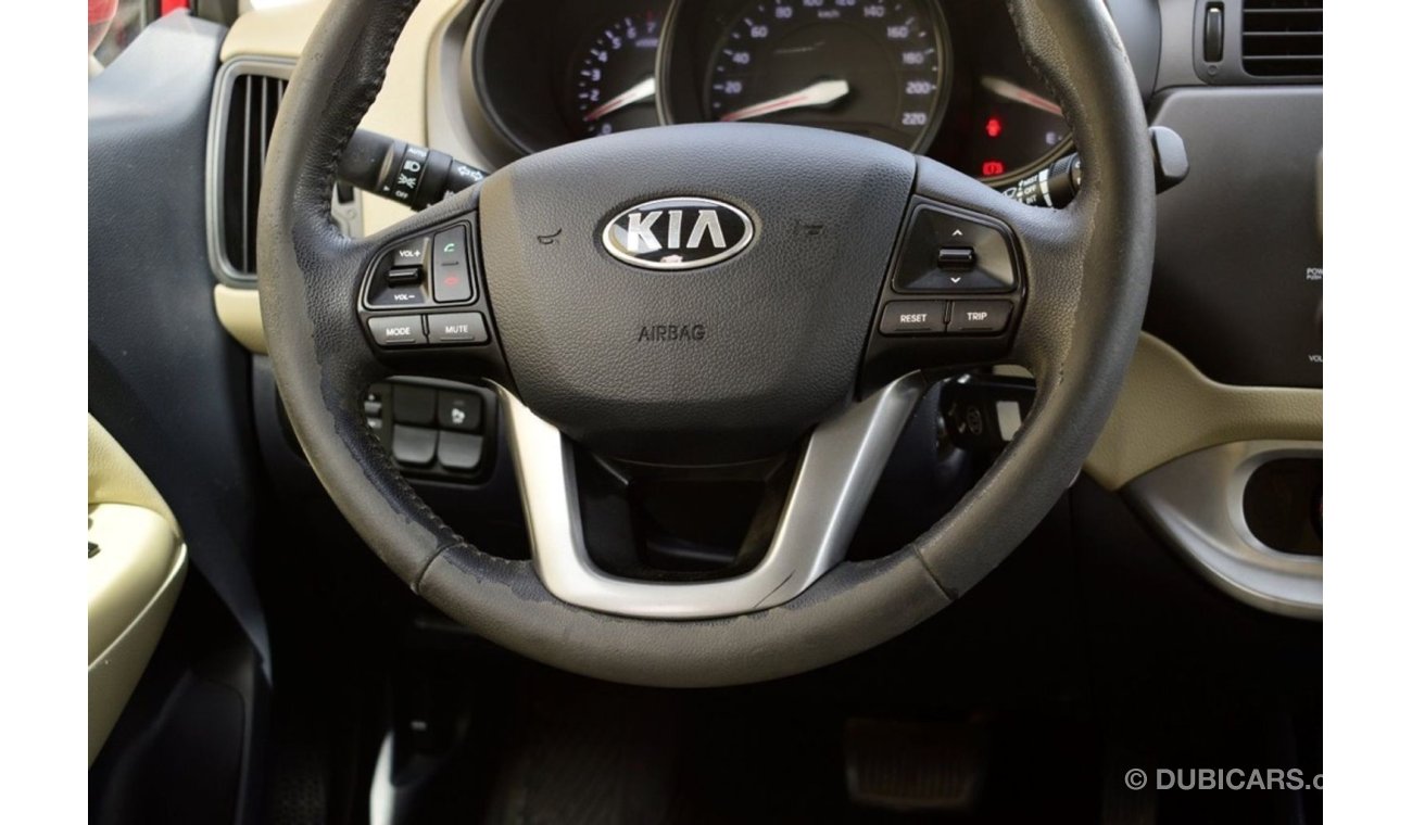 Kia Rio 2013 GCC 1.6 without accident without final dye very clean inside and out agency condition