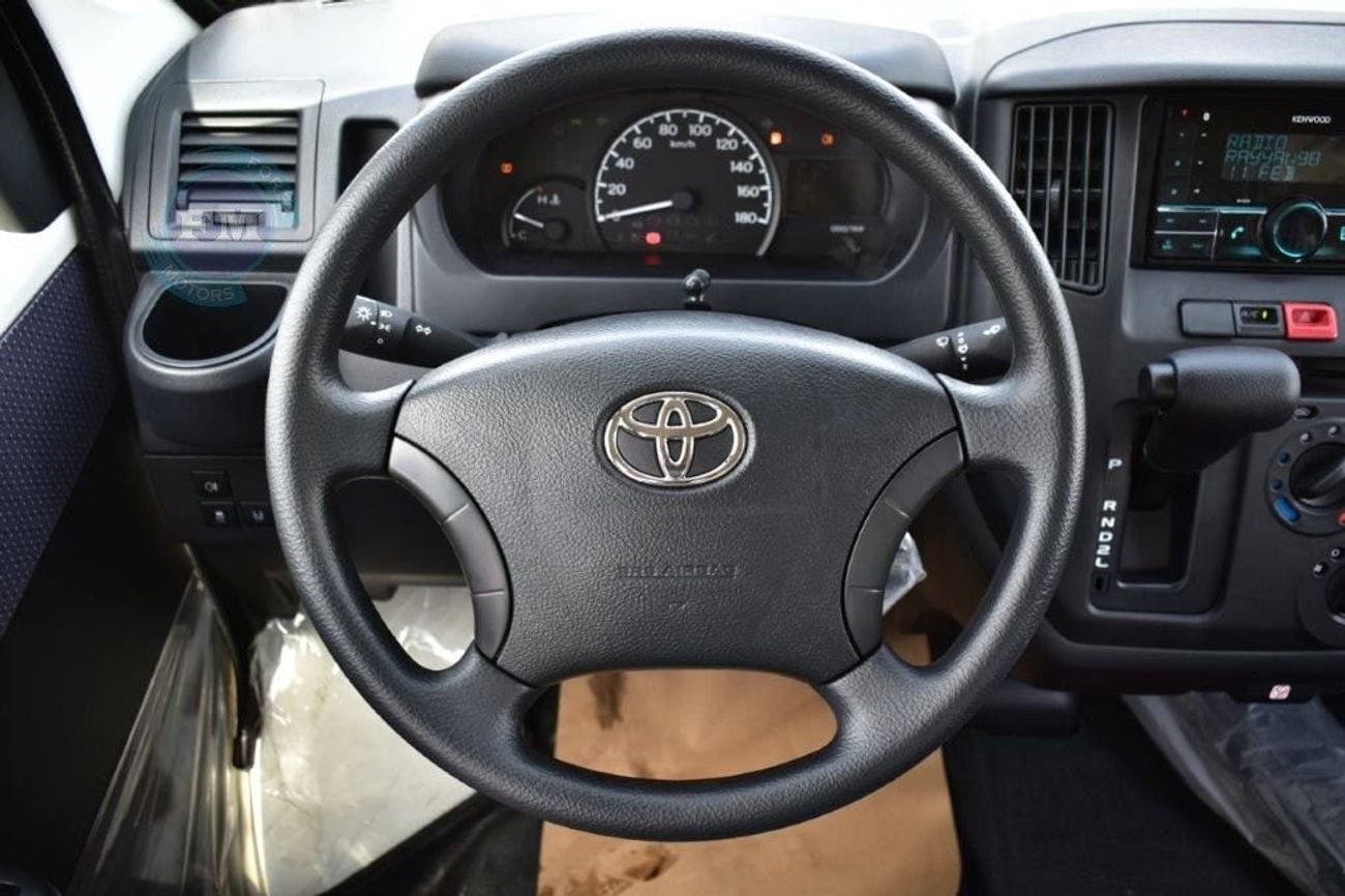 تويوتا لايت آيس Van 1.5L Petrol Automatic