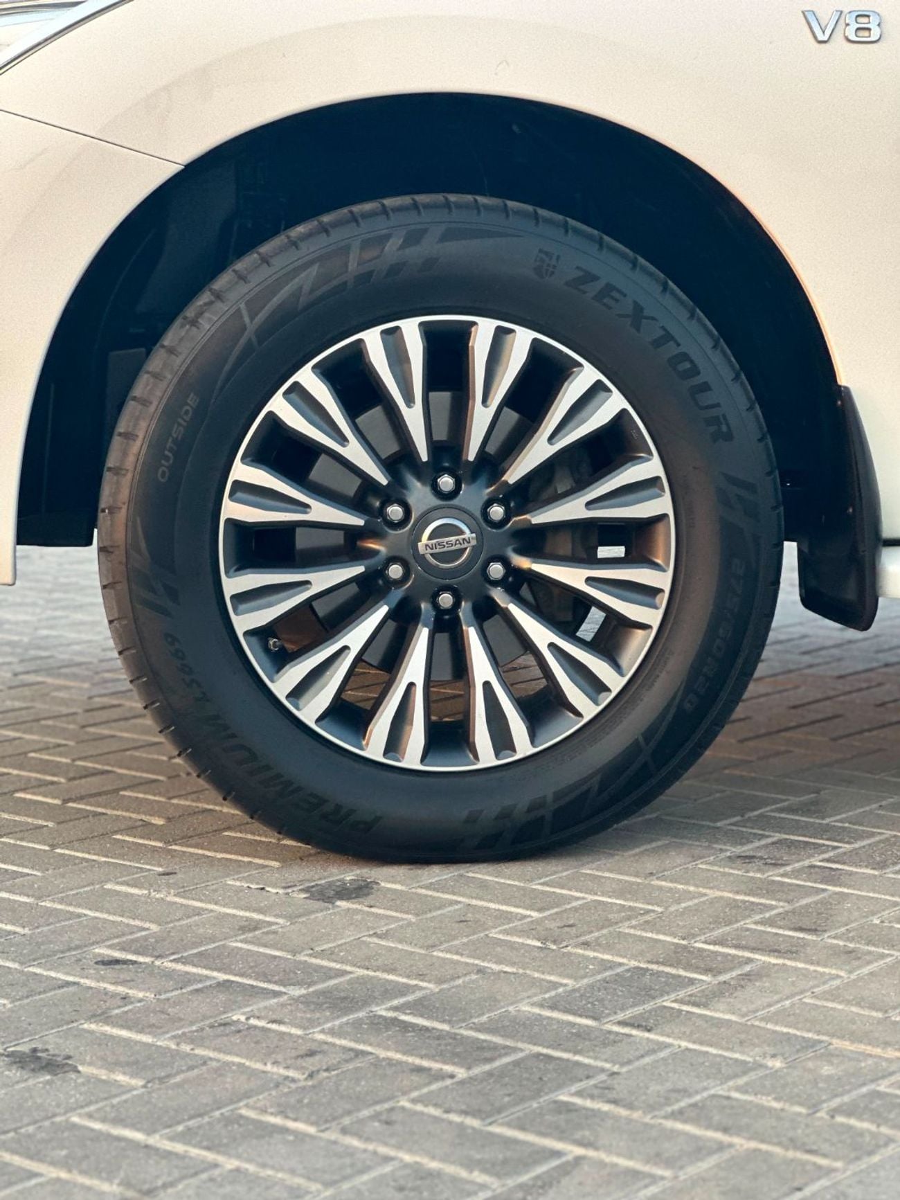 Nissan Patrol LE PLATINUM CITY