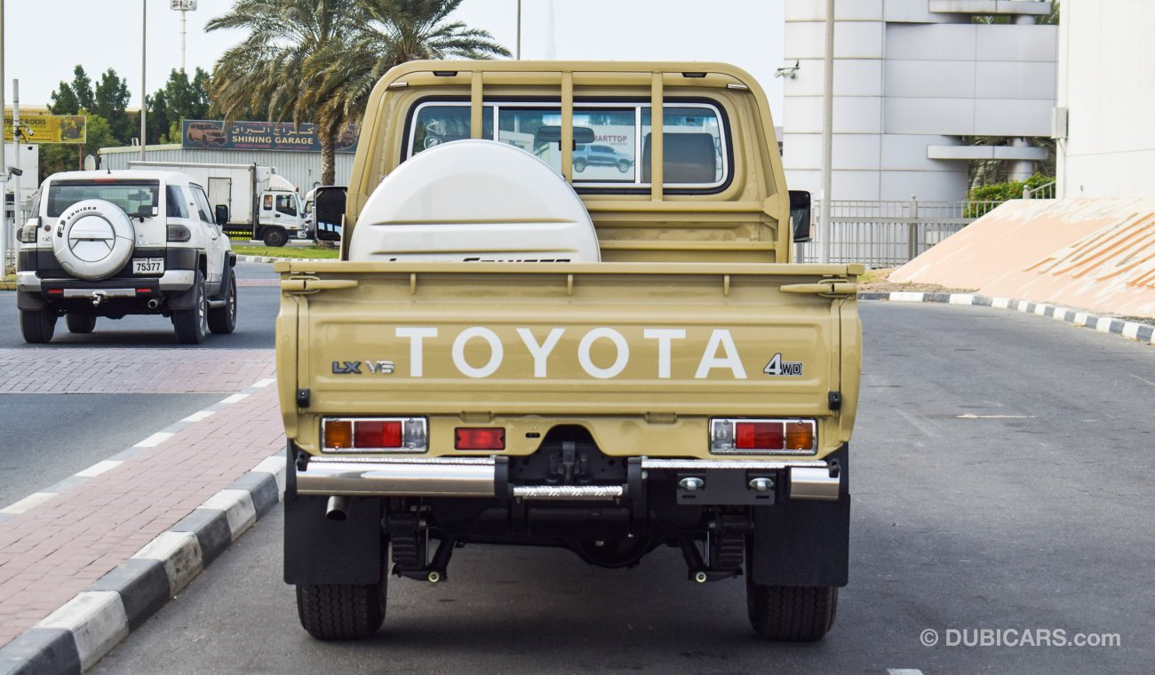 Toyota Land Cruiser Pick Up LX V6 4WD