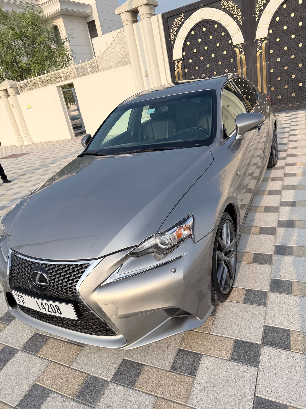 Lexus IS350 f-sport  3.5l awd