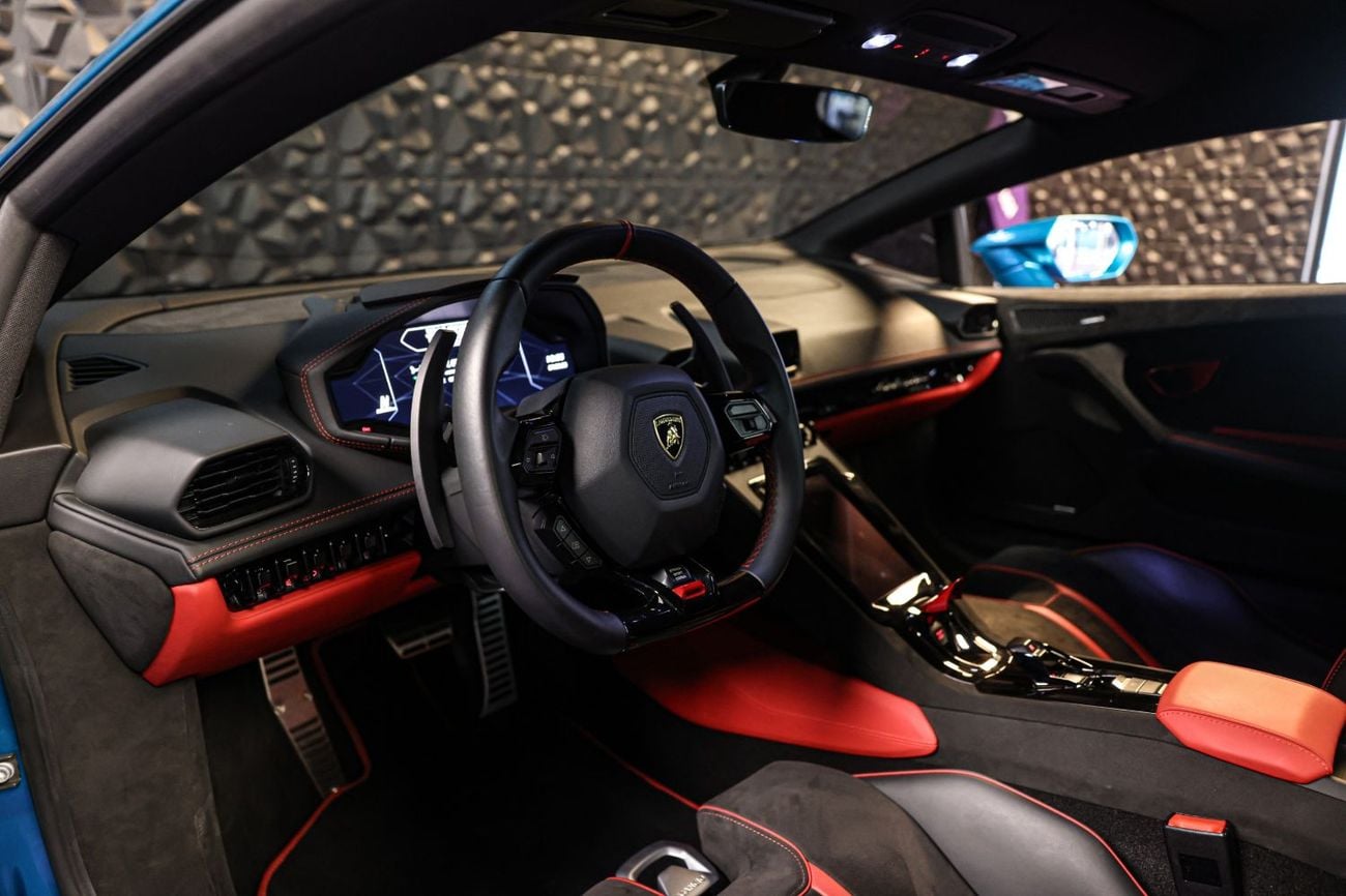 Lamborghini Huracan TECNICA