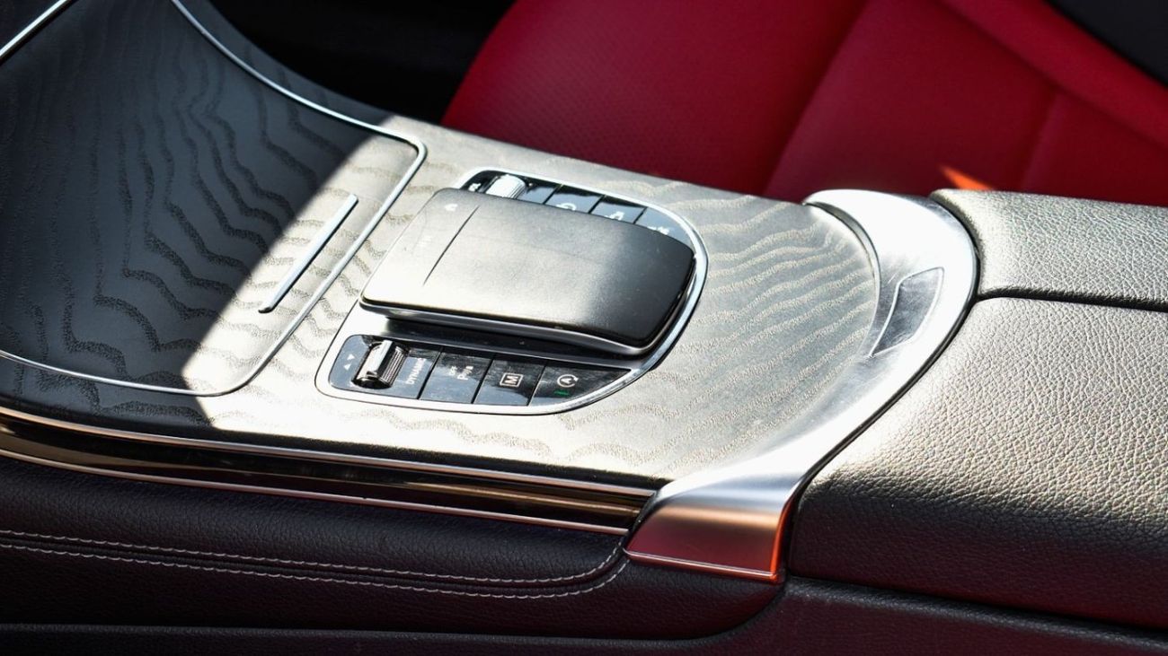 Mercedes-Benz GLC 300 4MATIC Mercedes GLC300 AMG / 2021 / USA