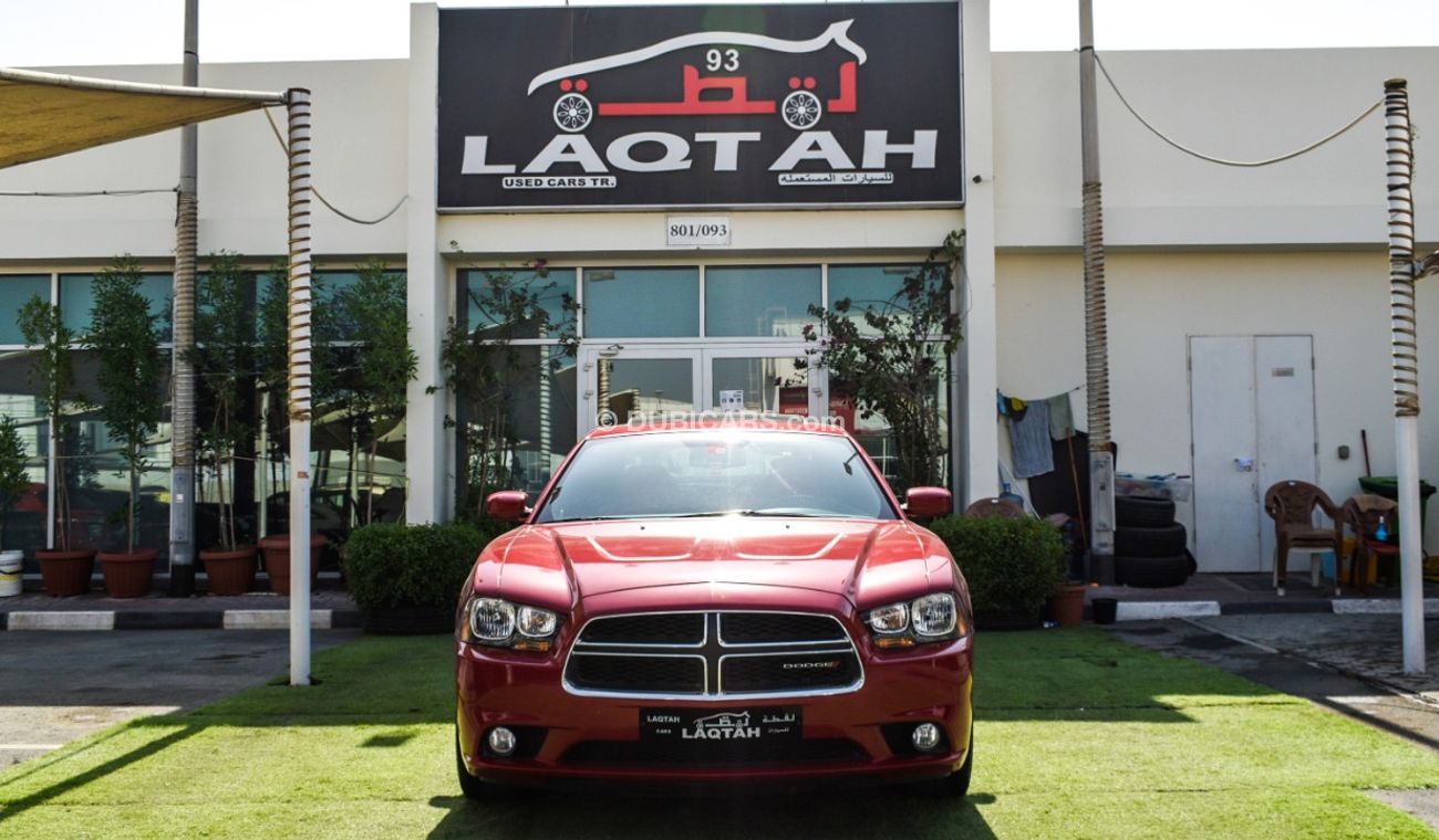 Dodge Charger Import - one number - manhole - leather - rear spoiler - cruise control - alloys - sensors in an abs