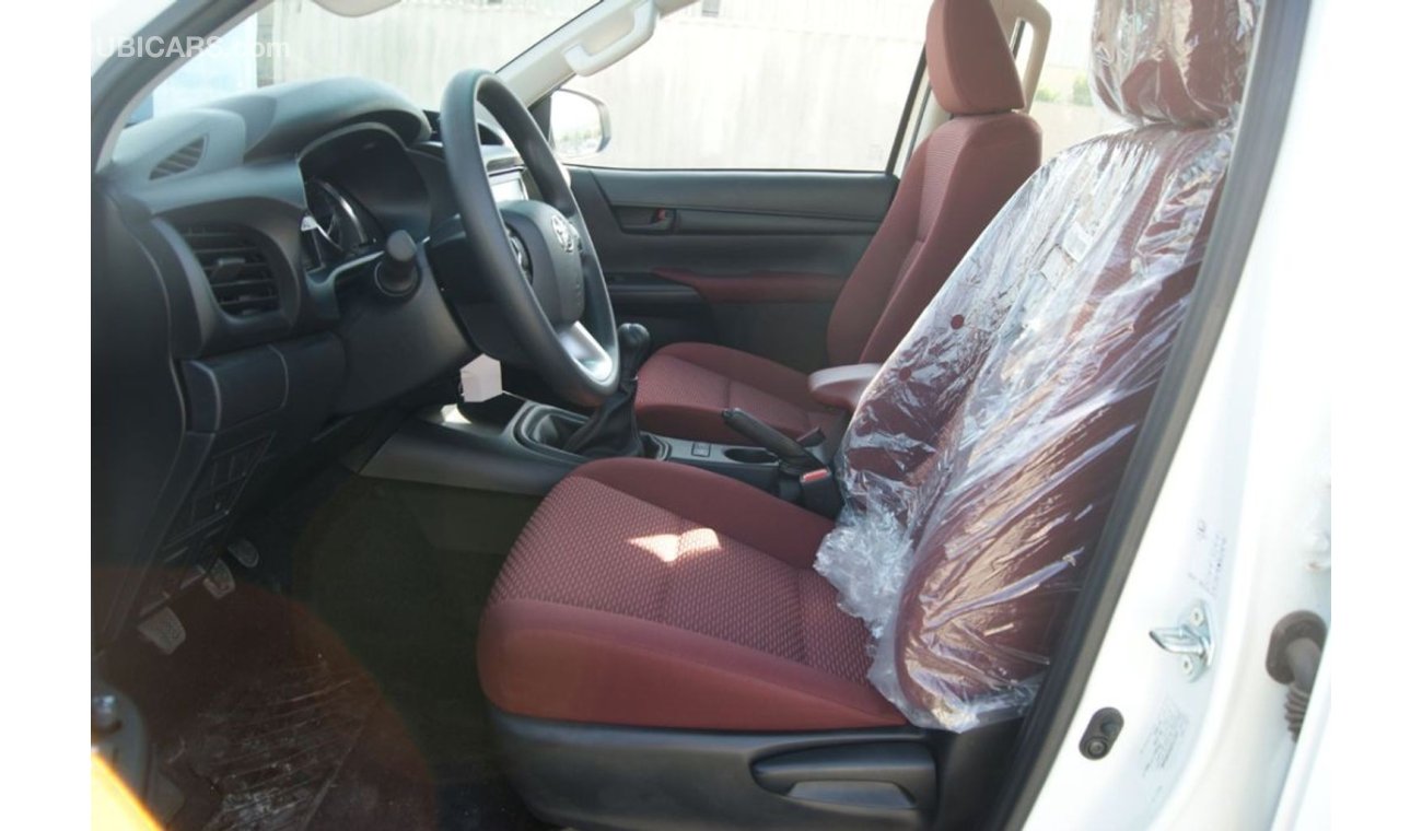 Toyota Hilux 2.4L Diesel Double Cab GLS Manual