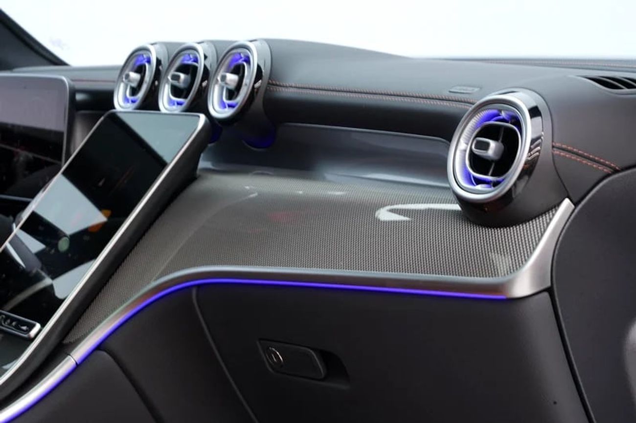 Mercedes-Benz GLC 200 Arrival | 200 Coupe | GCC km | Agency Warranty | AMG Package