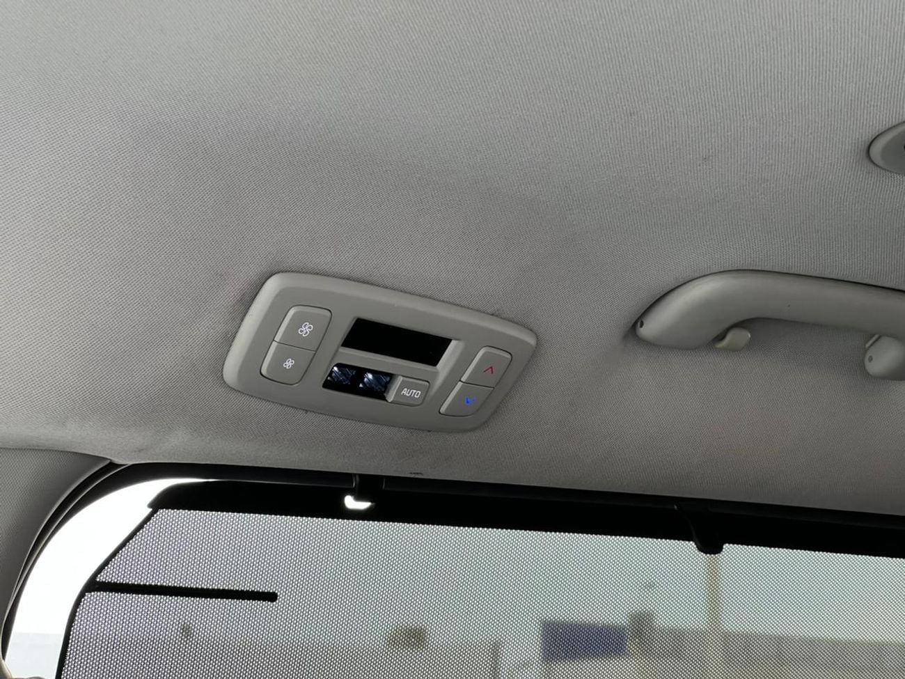 Kia Carnival kia Carnival