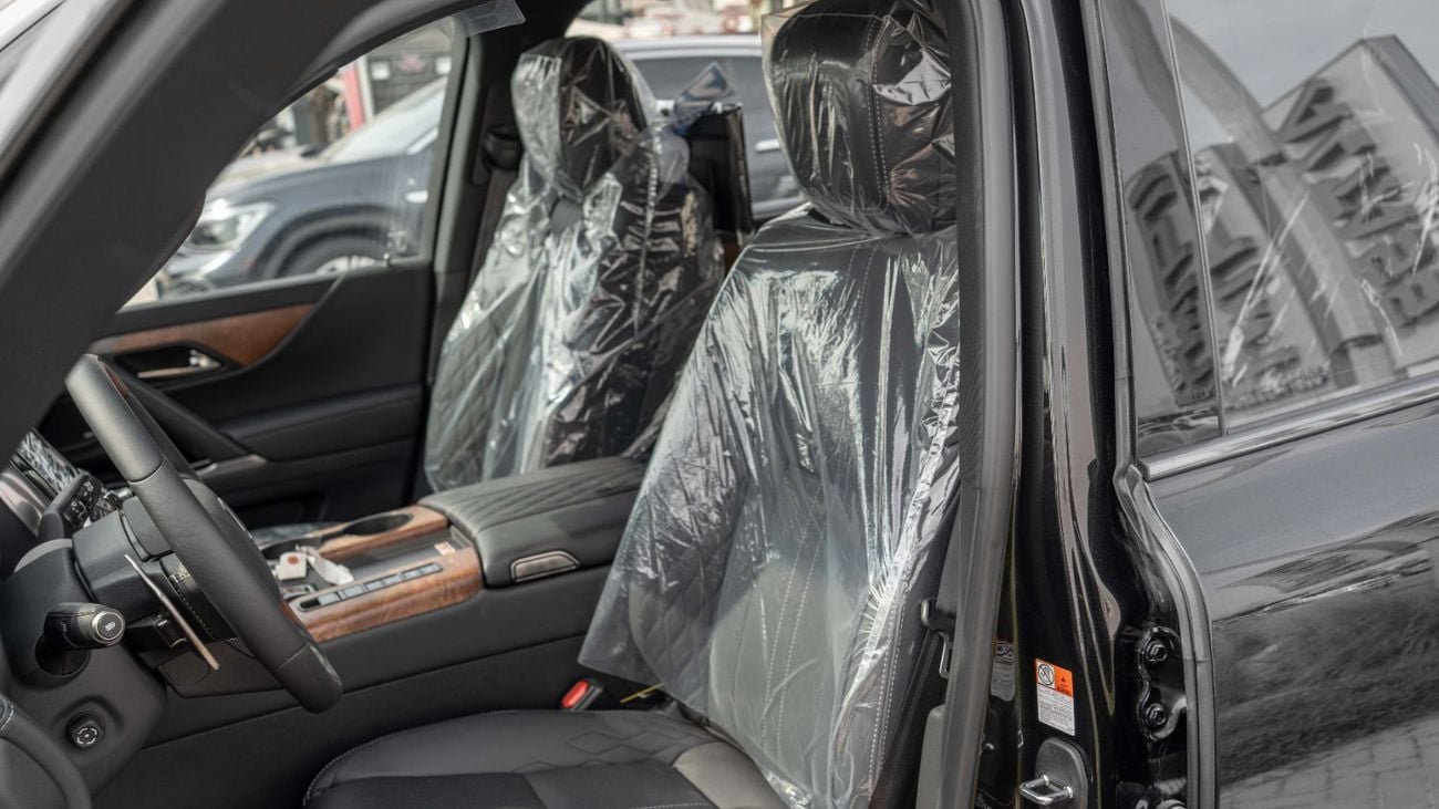 Lexus LX 700h 2026 Lexus LX700h VIP 3.5L AT Hybrid (Black-Black)