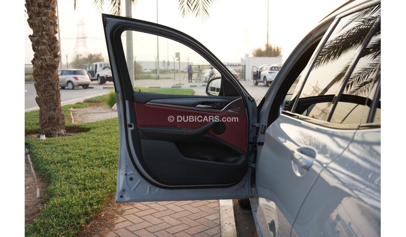 بي أم دبليو X3 2022 BMW X3 XDRIVE 20 i BROOKLYN GREY 0Km