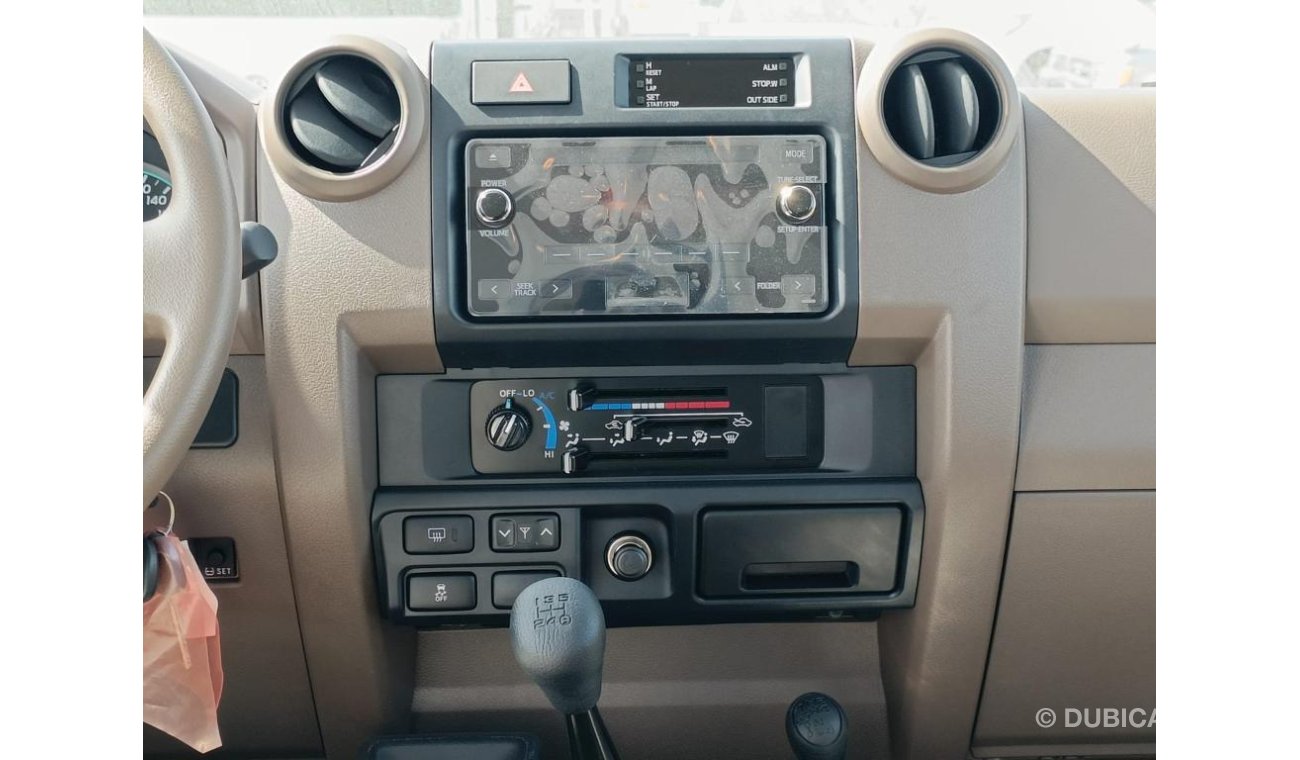 تويوتا لاند كروزر هارد توب 4.5L V8 Diesel, M/T, Chrome Mirror With Wooden Interior (70 Series) 2023