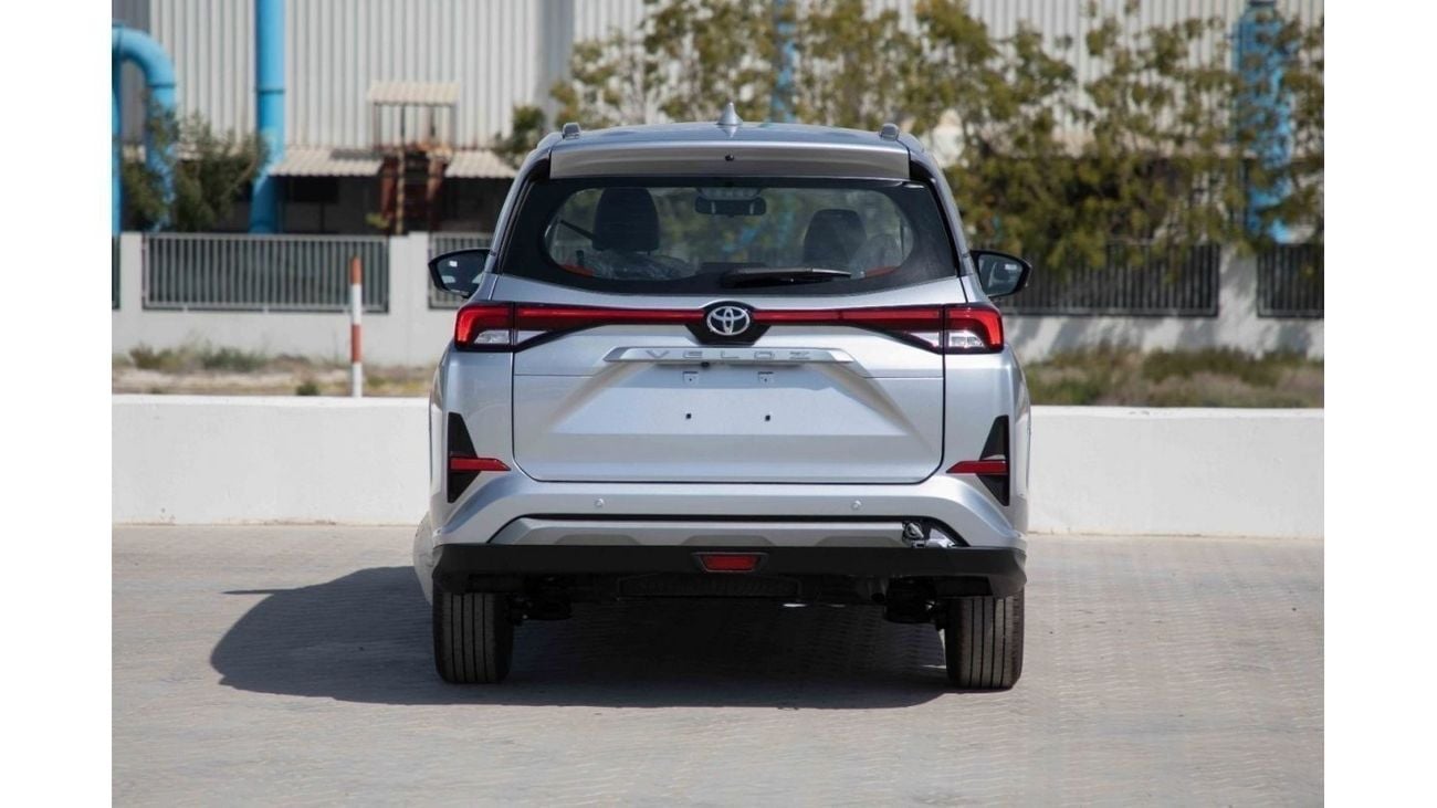 Toyota Veloz 2023 Toyota Veloz V 1.5 - Silver inside Black | Export Only