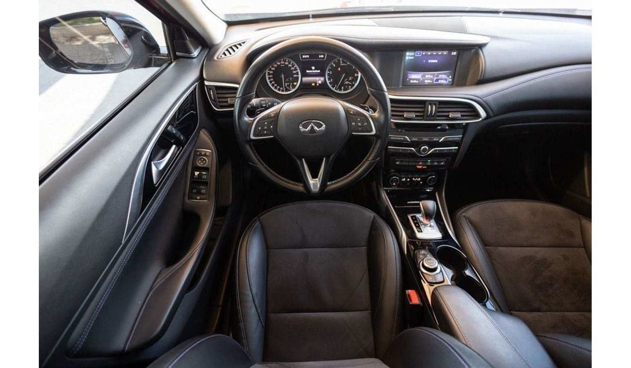 Infiniti Q30 Infiniti Q30 2019 GCC under Warranty with Flexible Down-Payment.