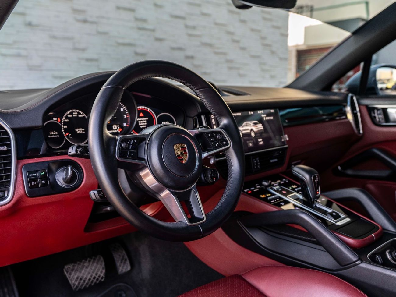 Porsche Cayenne GTS 4.0L (460 HP)