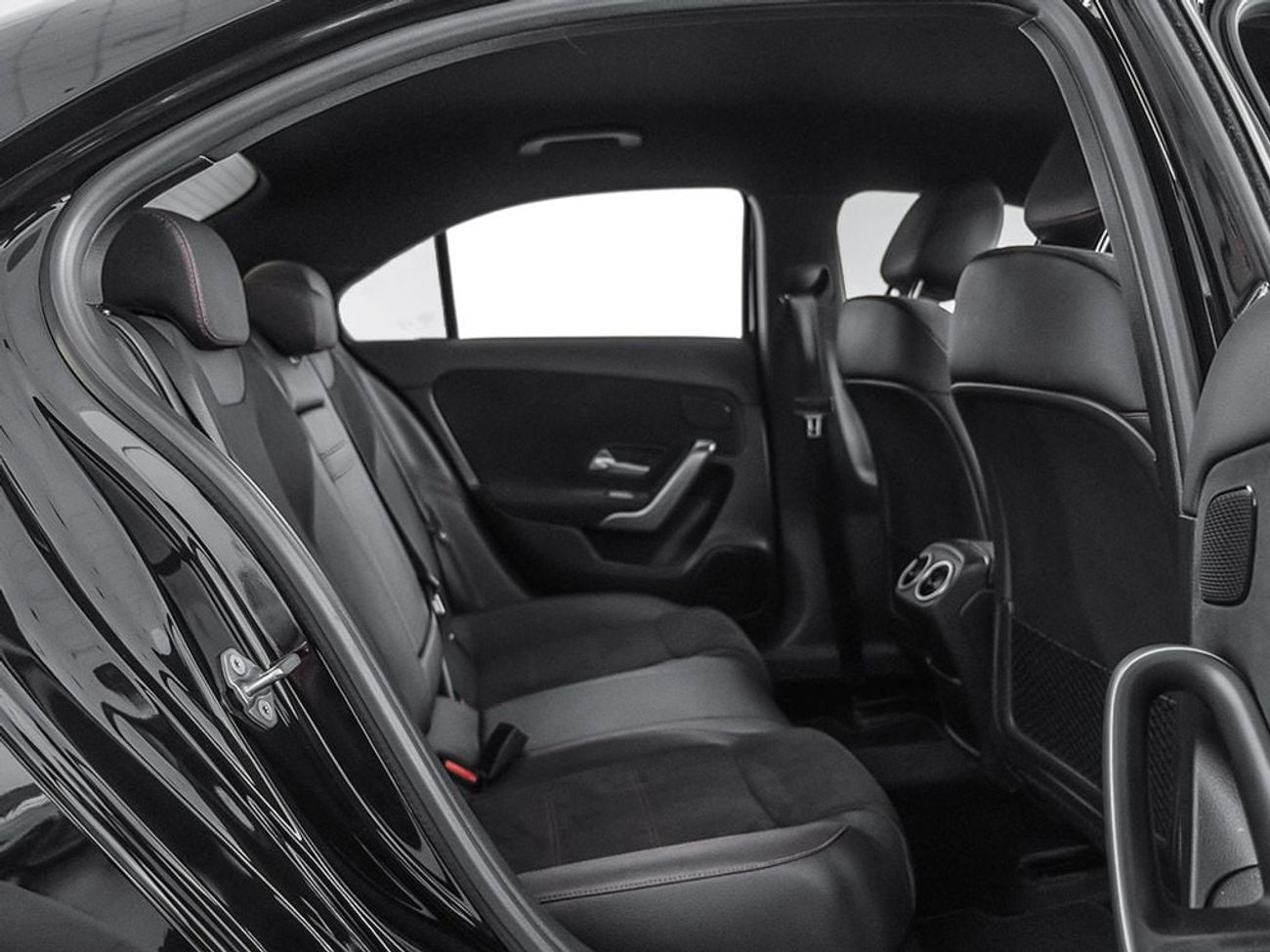 Mercedes-Benz A 200 Standard 1.3L