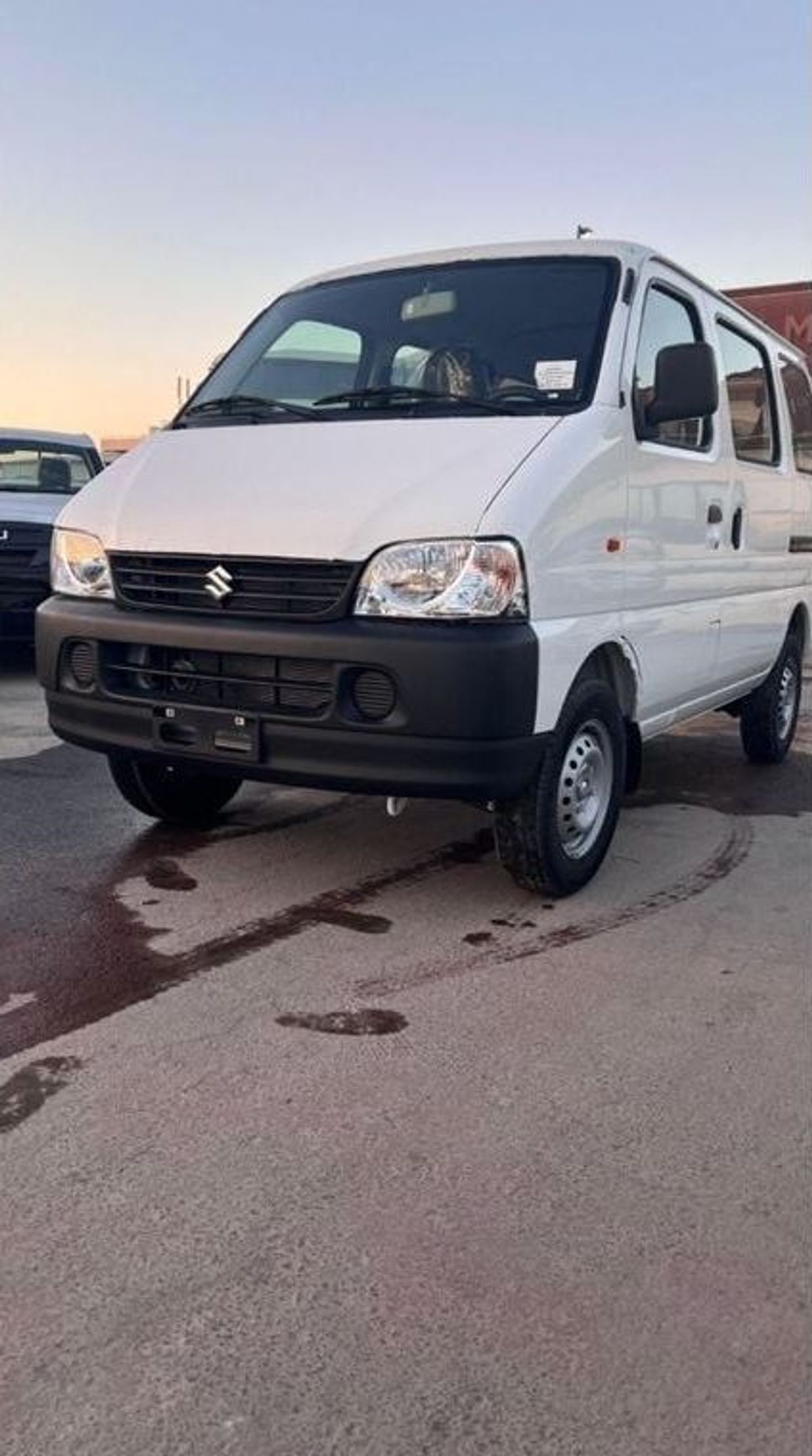 Suzuki EECO Suzuki EECO diesel 1.2 7seats