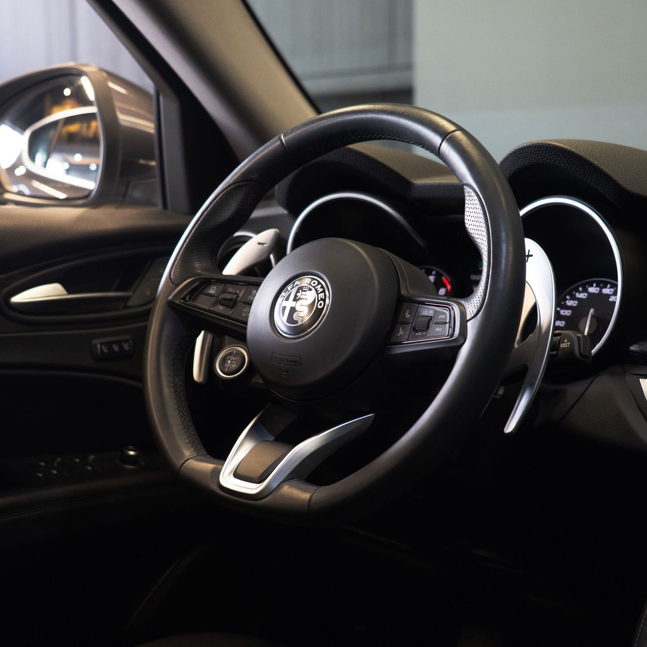 ألفا روميو ستيلفيو Super 2.0L AED 1,436 pm • 0% Downpayment • Alfa Romeo Stelvio Q4 • 1 Year Warranty