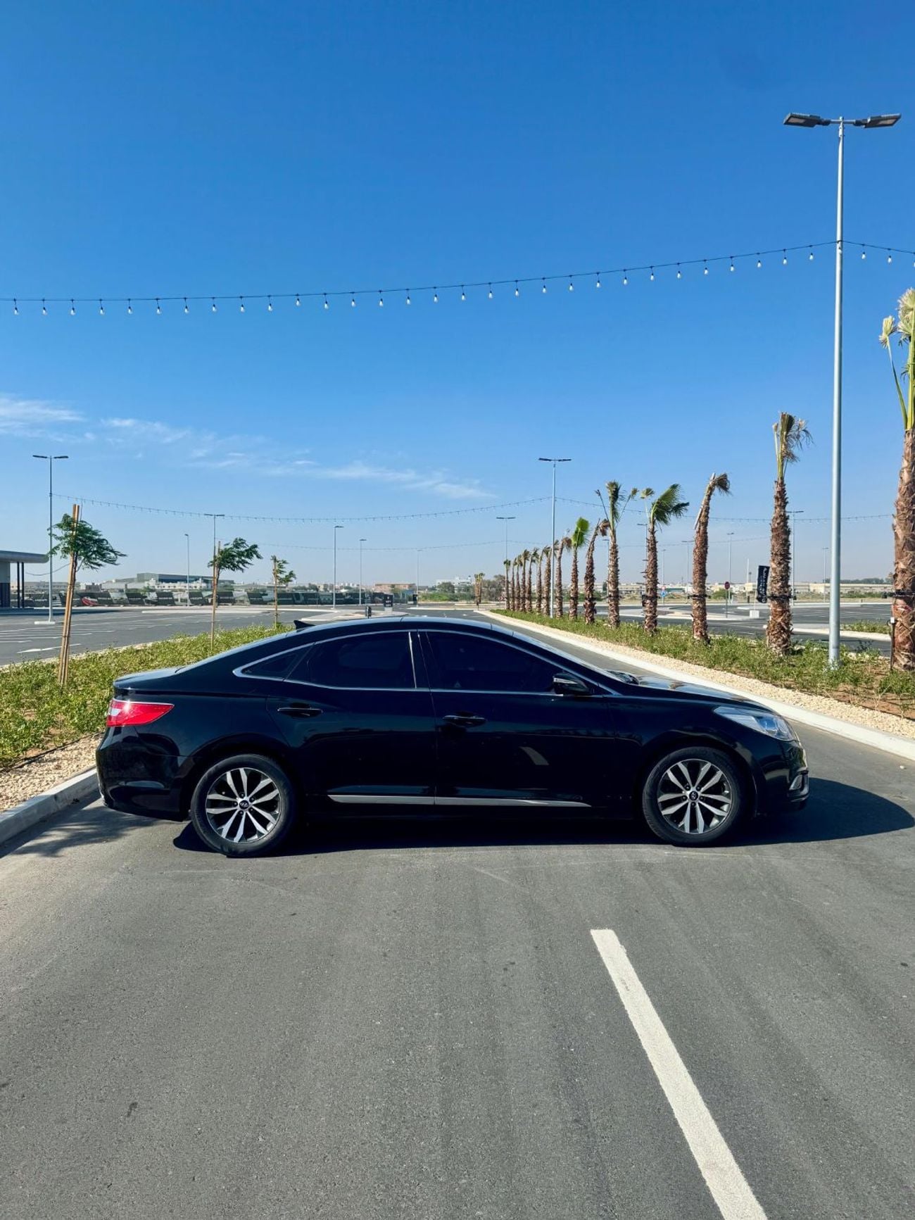 Hyundai Azera GLS. Inhouse finance for 1 year . Korean specs