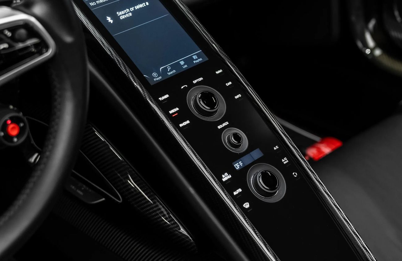 Porsche 918 Spyder 4.6L V8 N/A Engine + eMotor