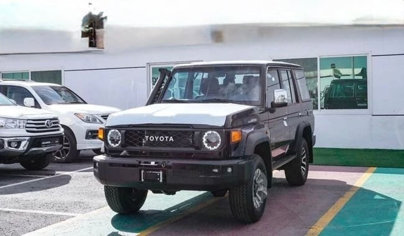 Toyota Land Cruiser 70 LC 76 2.8 Diesel || 2025