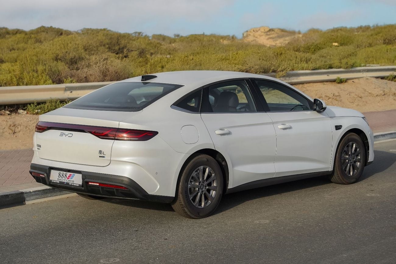 بي واي دي كين بلاس STD 2025 BYD Qin L DM-i Plug-in Hybrid 0Km