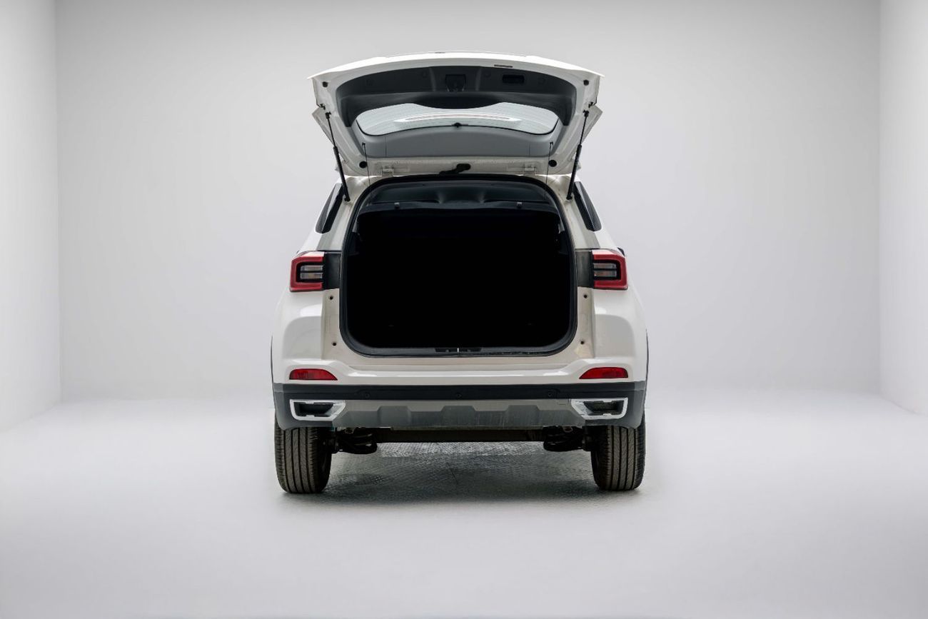 Chery Tiggo 4 Pro Comfort 1.5L - White Inside Black