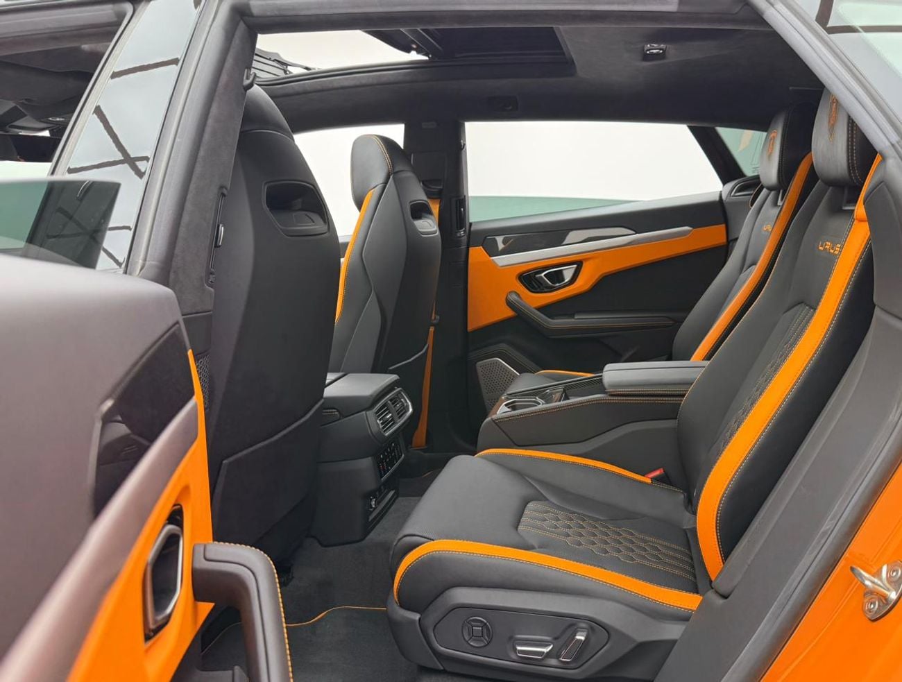 Lamborghini Urus 2024 Lamborghini Urus S, Warranty, Full Service History, Very Low Km, Fully Loaded, Korean