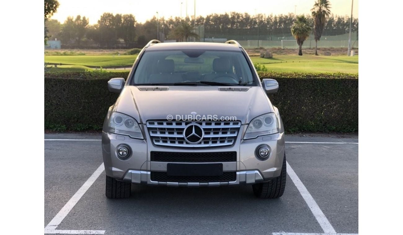 Mercedes-Benz ML 350 MODEL 2009 GCC CAR PREFECT CONDITION INSIDE AND OUTSIDE FULL OPTION
