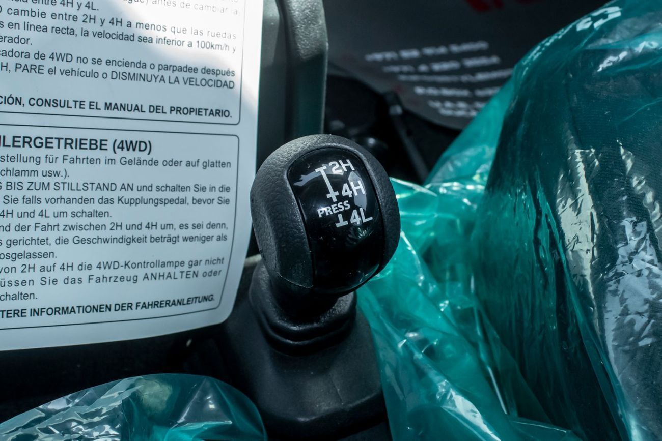 Suzuki Jimny Suzuki Jimny 1.5L PETROL / A/T / GLX ALL GRIP OFF ROAD /4WD 2026