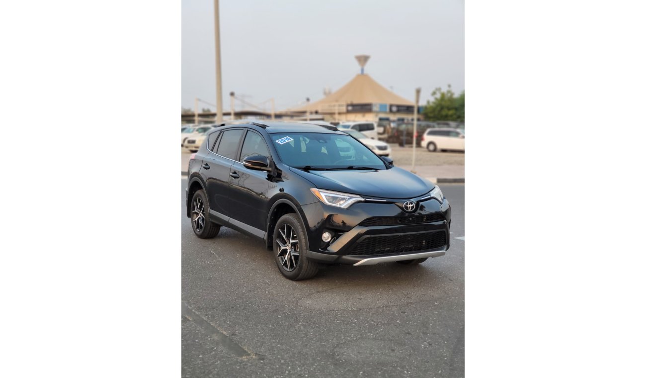 تويوتا راف ٤ TOYOTA RAV4 SE FULL OPTION