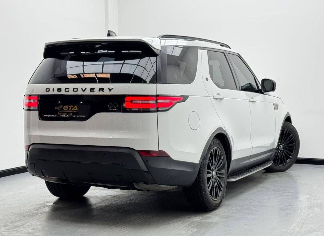 Land Rover Discovery HSE 3.0L (335 HP)