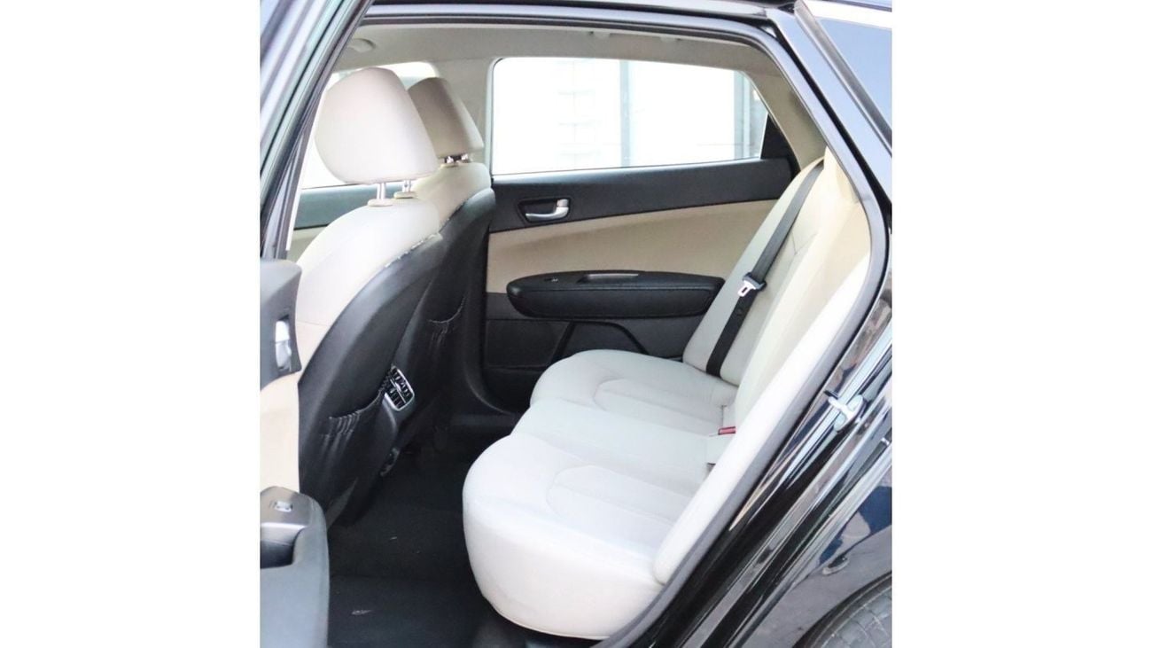 كيا أوبتيما 2019 خليجي بحالة ممتازة بدون حوادث