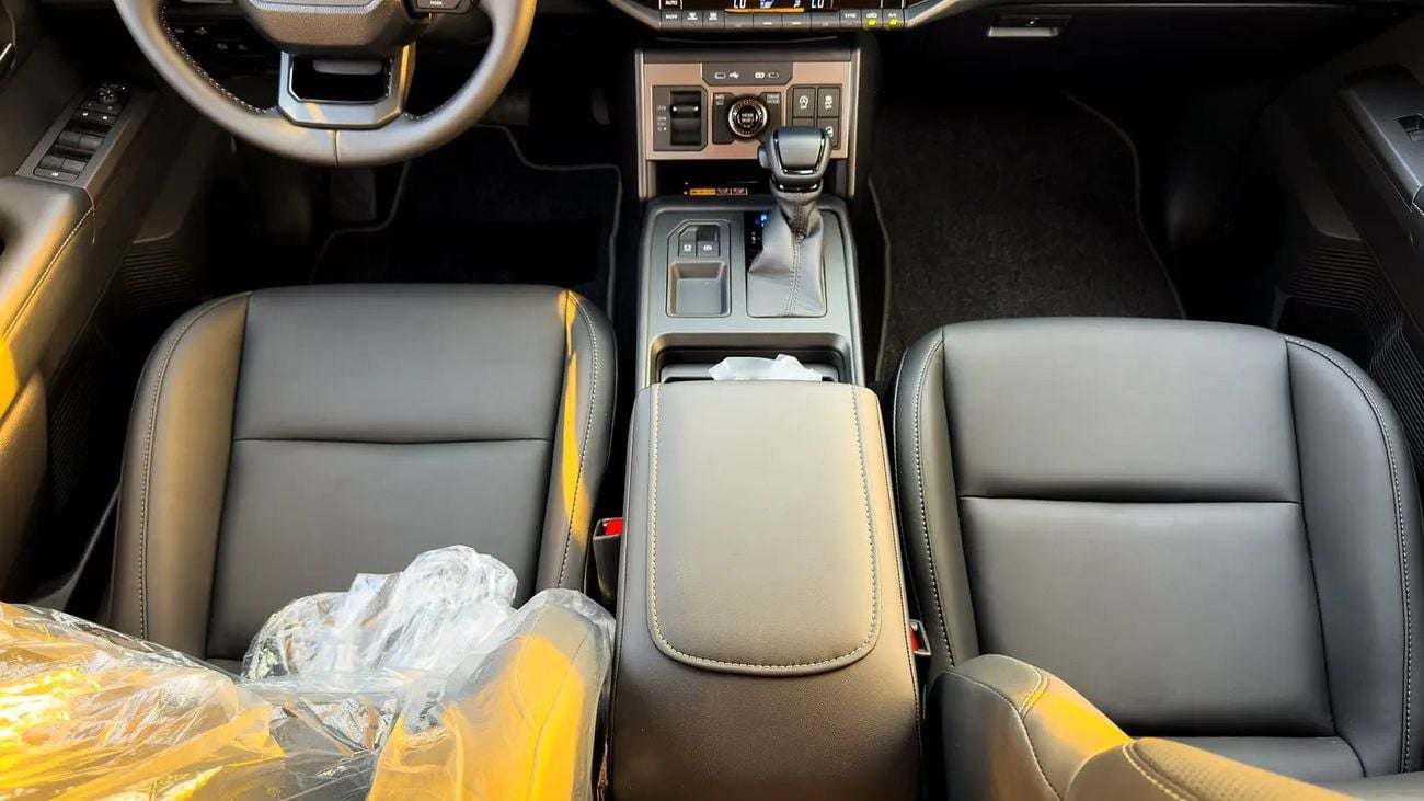 Toyota Hilux Travo Base Model | Thailand Specs | All-New Shape