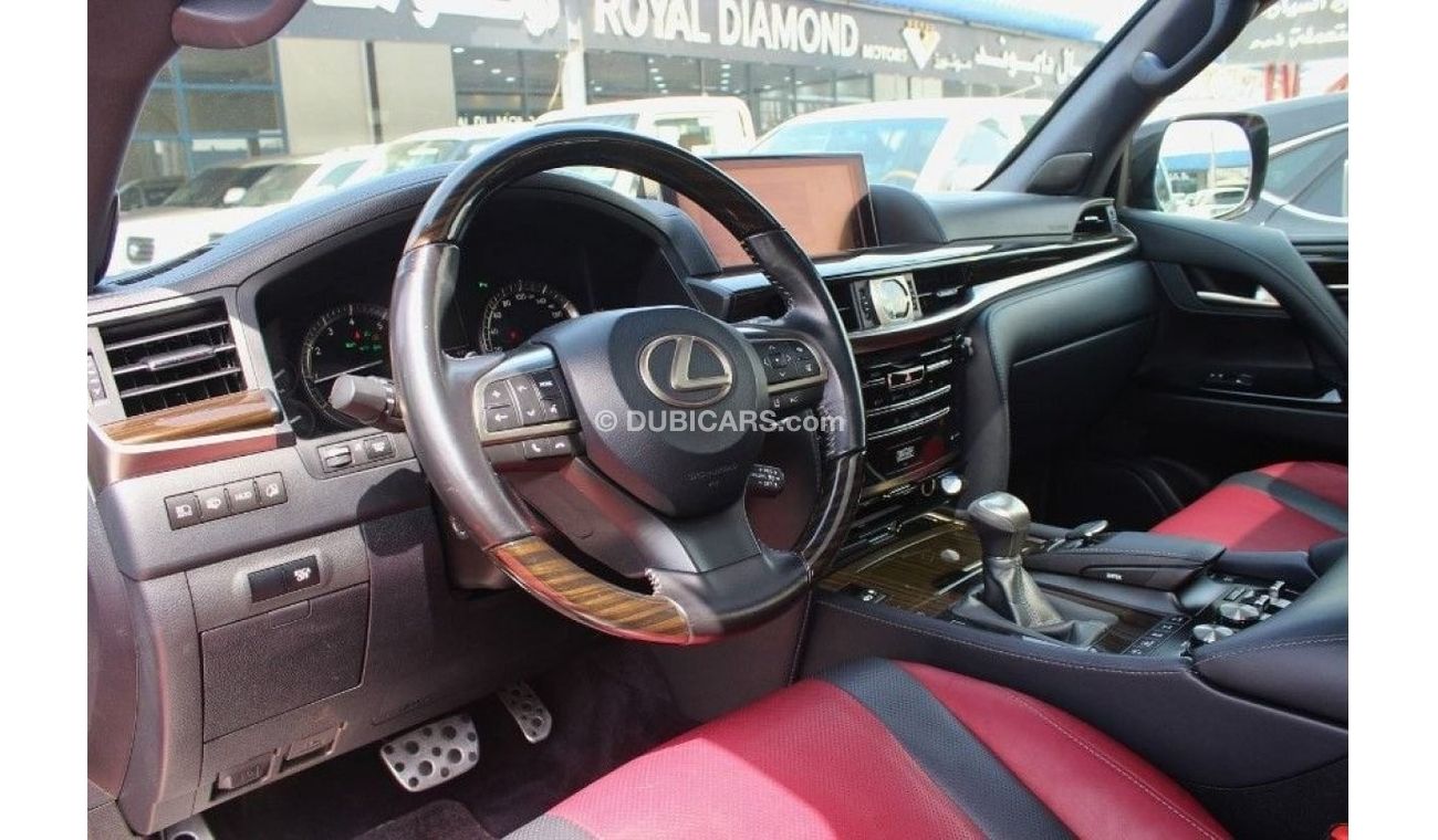 لكزس LX 570 سبورت بلاتينوم