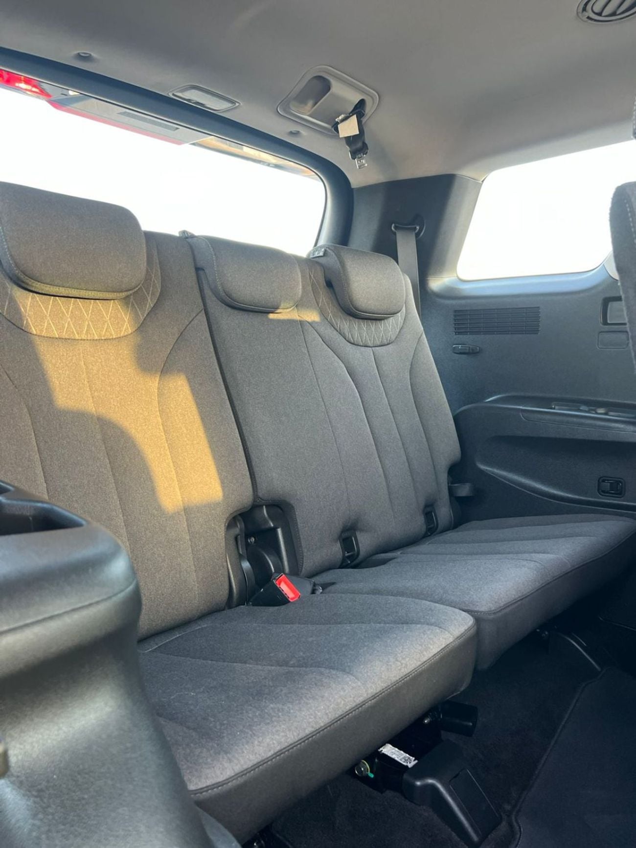Hyundai Palisade 2022 Hyundai Paliside Gcc specs - 3.5L V6 -AWD 4x4 - Rear Camera & Sensor  - 7 Seater