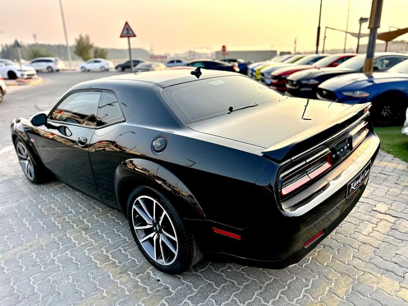دودج تشالينجر R/T Shaker 5.7L (372 HP)