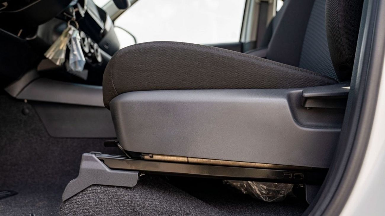 Toyota Hilux TOYOTA  HILUX  DC 2.7P AT 4x4