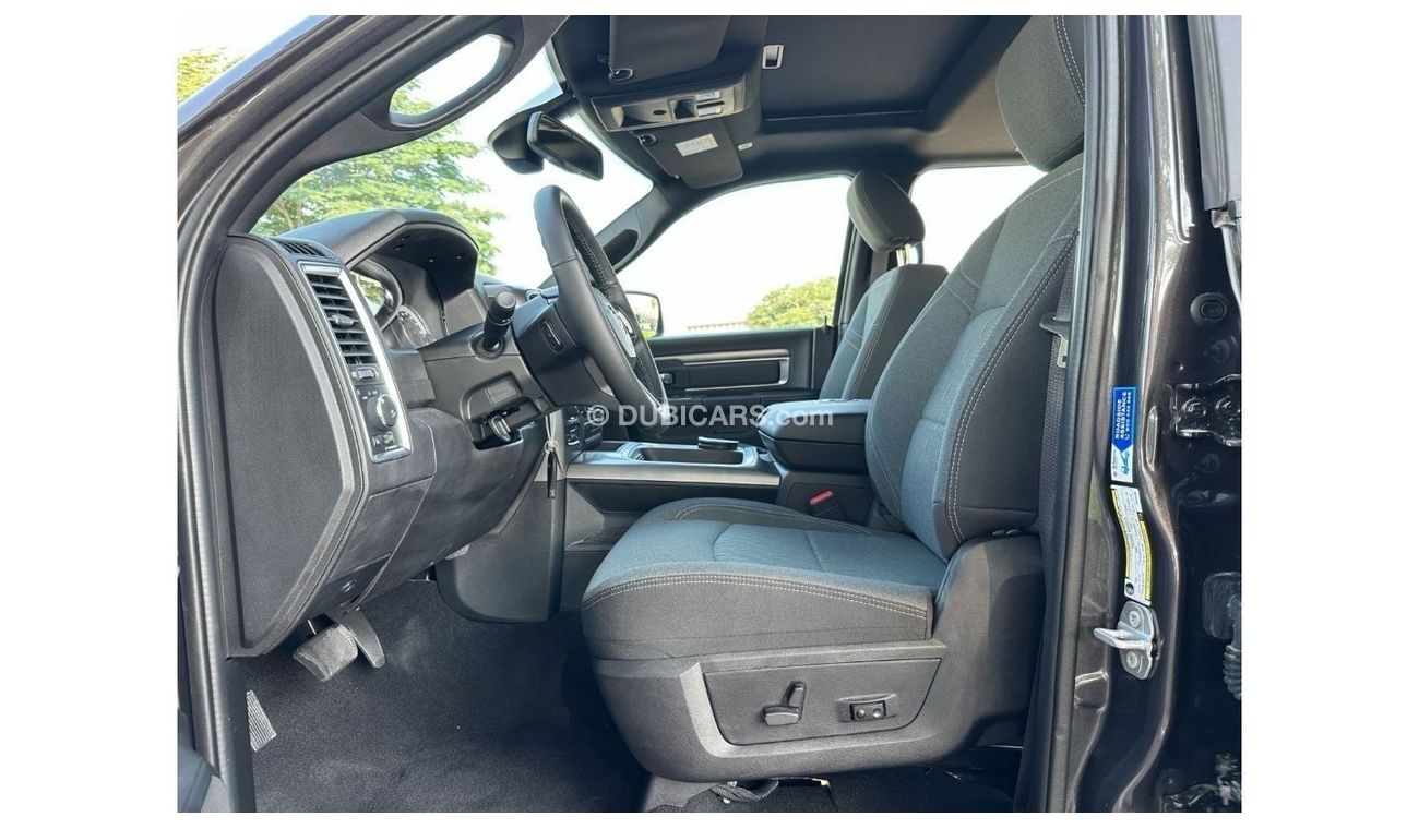 RAM 1500 RAM 1500 Classec 2023 HEMI ( Export price )