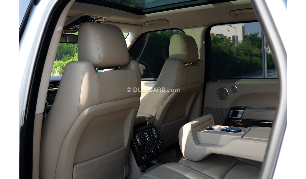 لاند روفر رينج روفر 0% Downpayment Finance Available | Warranty & Service Available.