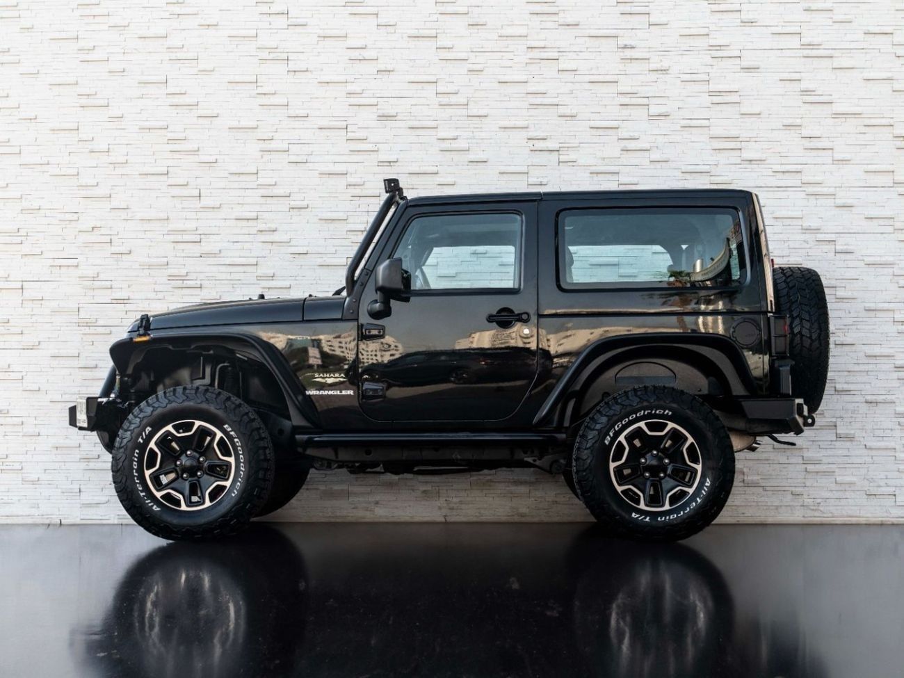 Jeep Wrangler Sahara Plus 3.6L A/T