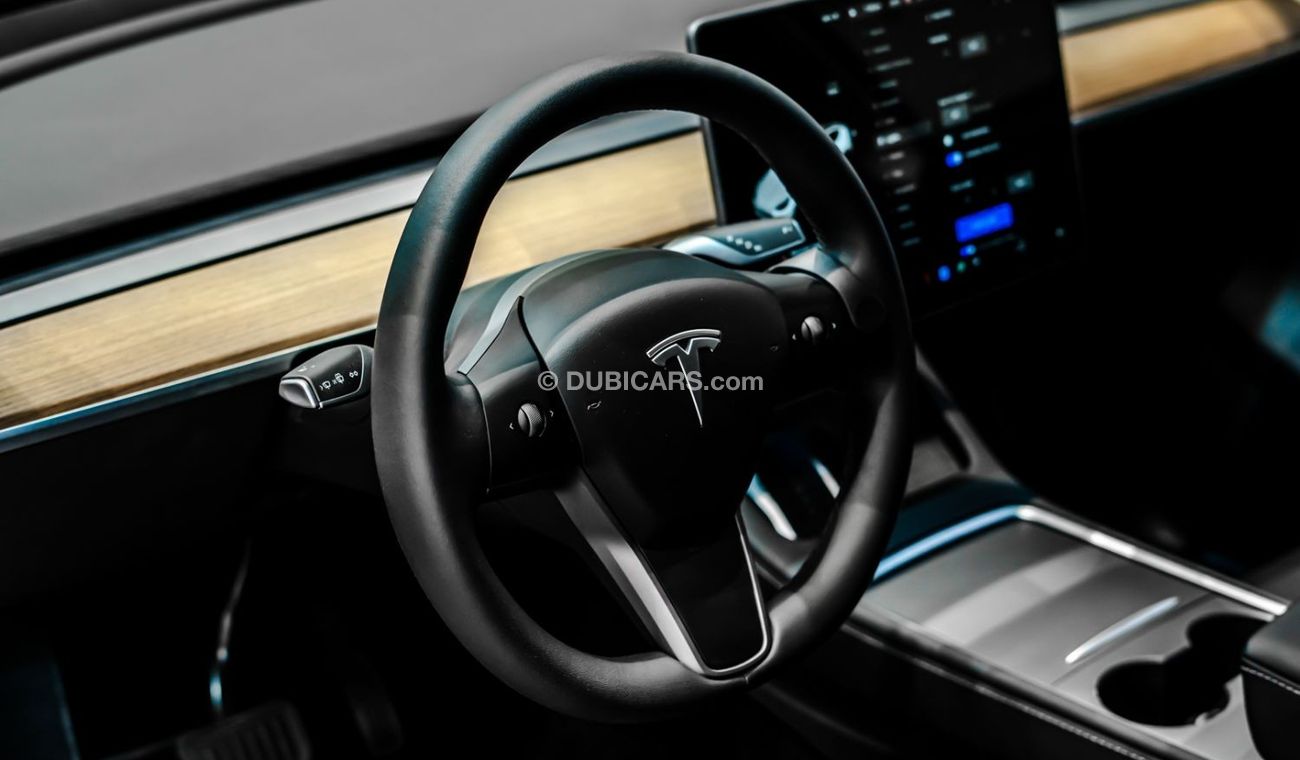 Tesla Model Y 2022 Tesla Model Y Dual Motor Long Range, Tesla Warranty, Low KMs, GCC