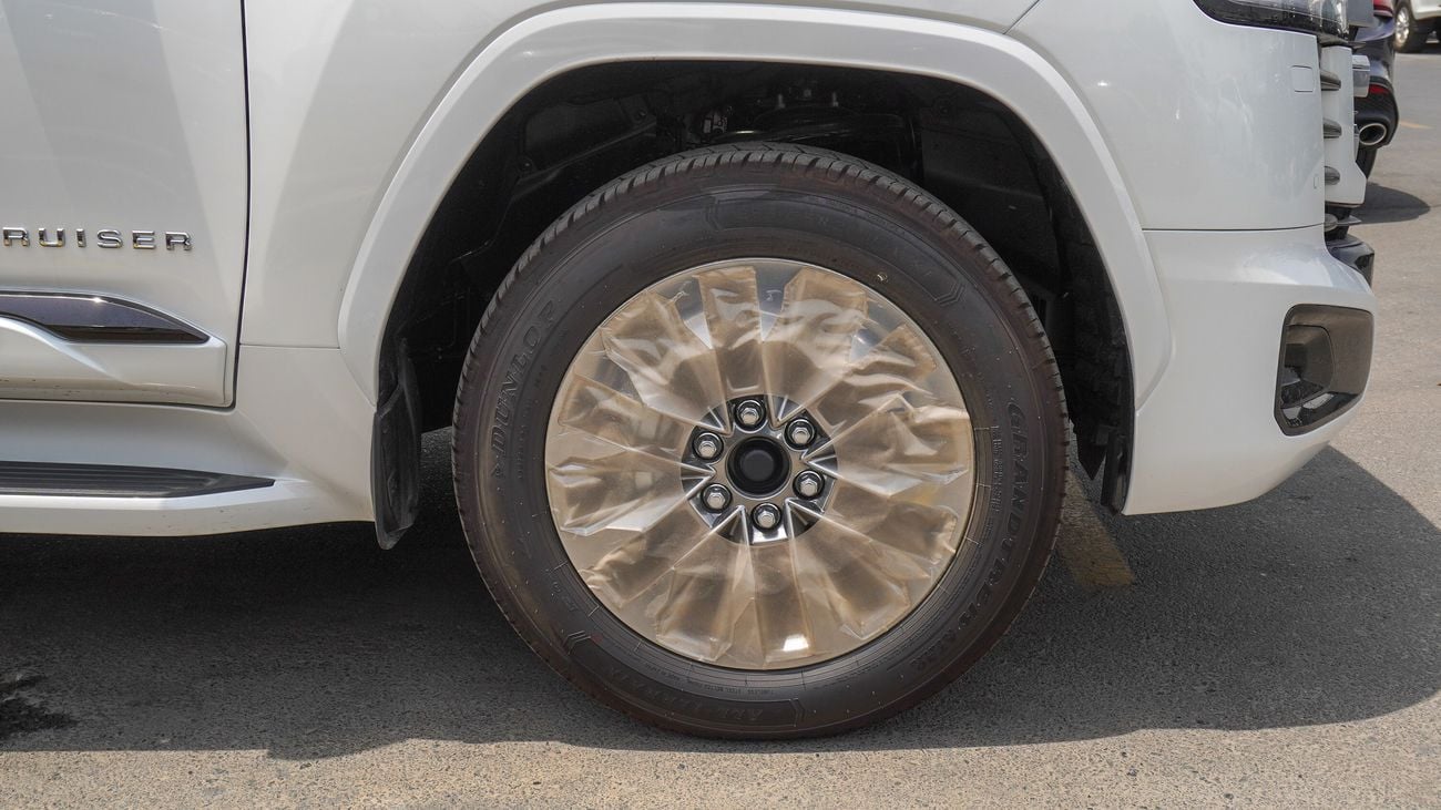 Toyota Land Cruiser VXR TWIN TURBO 3.5L V6 Hybrid