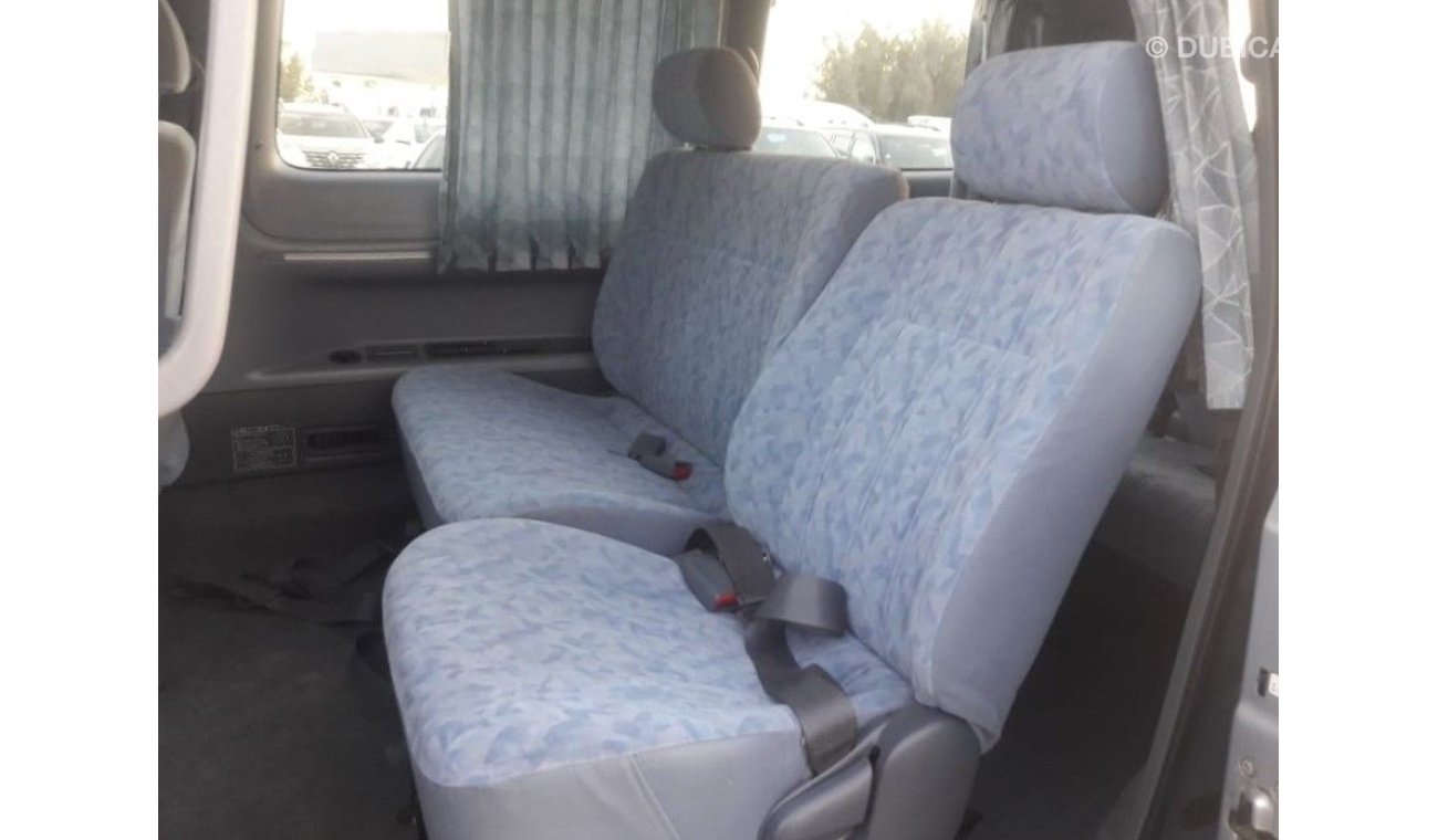 تويوتا نواه Toyota Townace Noha (Stock 832)