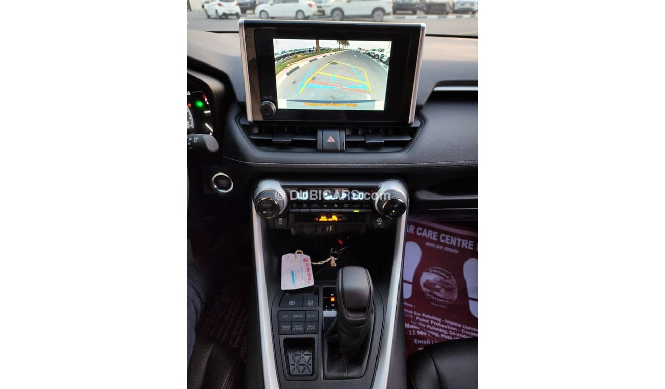 تويوتا راف ٤ TOYOTA RAV4 XLE FULL OPTION 4X4 CLEAN CAR