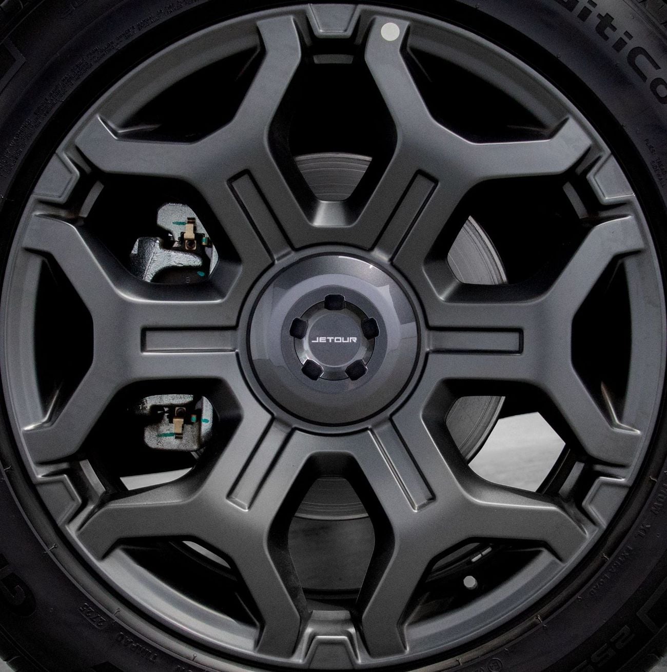 Jetour T2 Luxury Plus