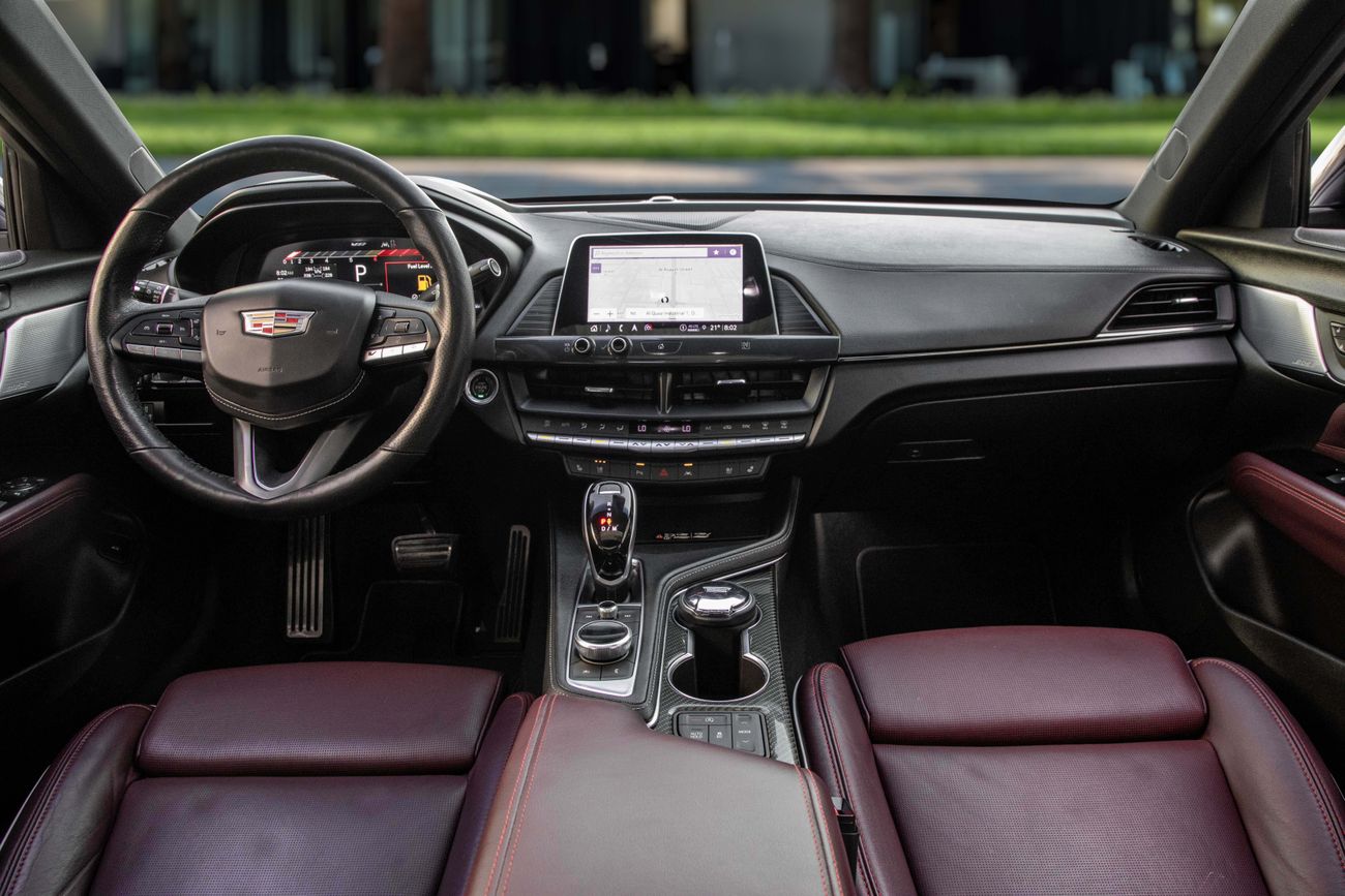 Cadillac CT4 CT4 V-Series | 2,546 P.M | 0% Downpayment | IMMACULATE!