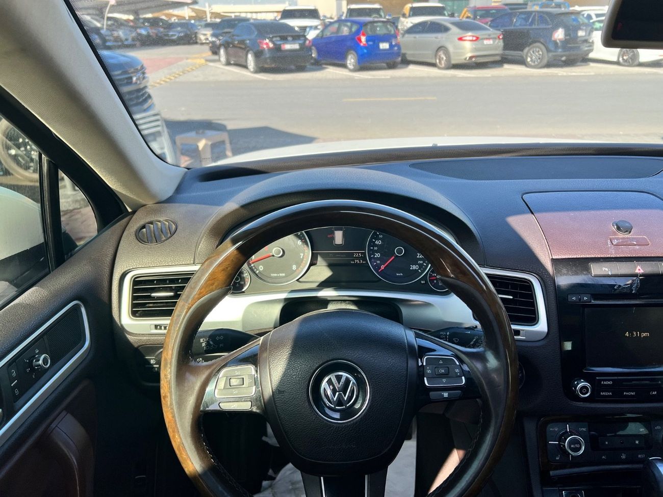 فولكس واجن طوارق SE 3.6L