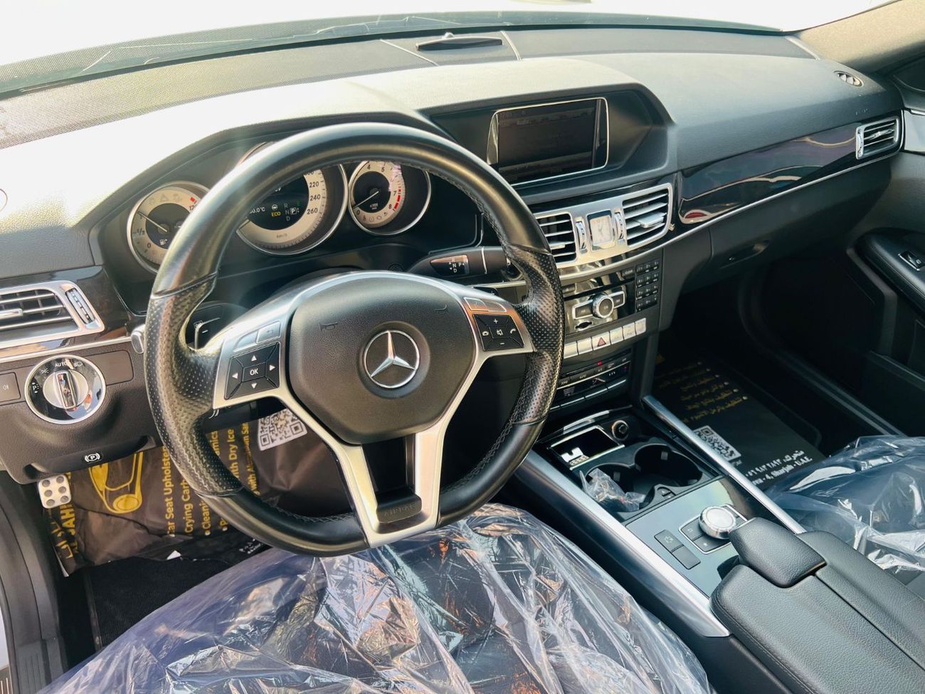 مرسيدس بنز E300 MERCEDES BENZ - E300 - CAR IS WITH NUMBER PLATE - MODEL 2016 - 107889KM