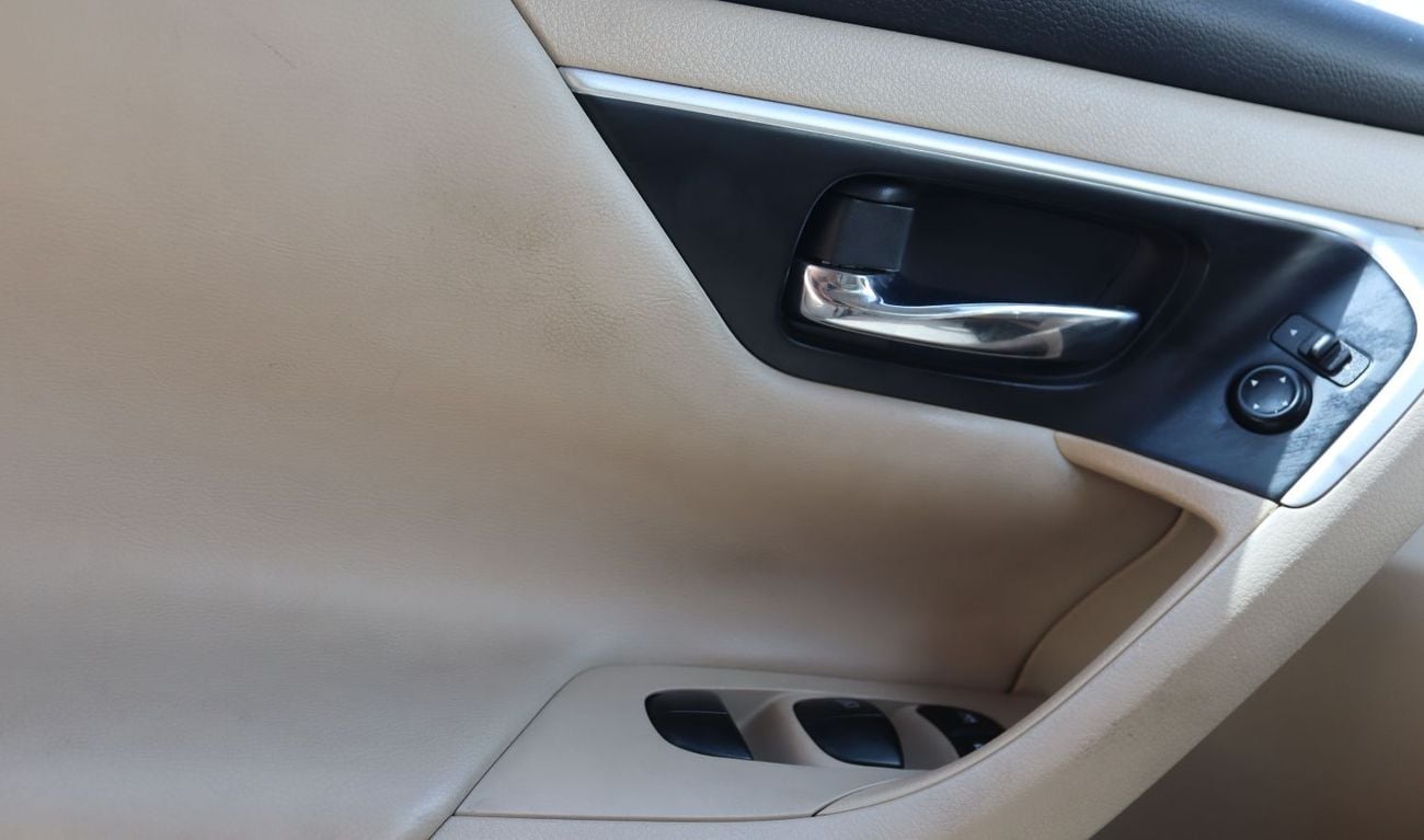 Nissan Altima SL 2.5L NISSAN ALTIMA 2018- GCC-In excellent condition - Engine 2.5L -KM 123000- PRICE 29000 AED