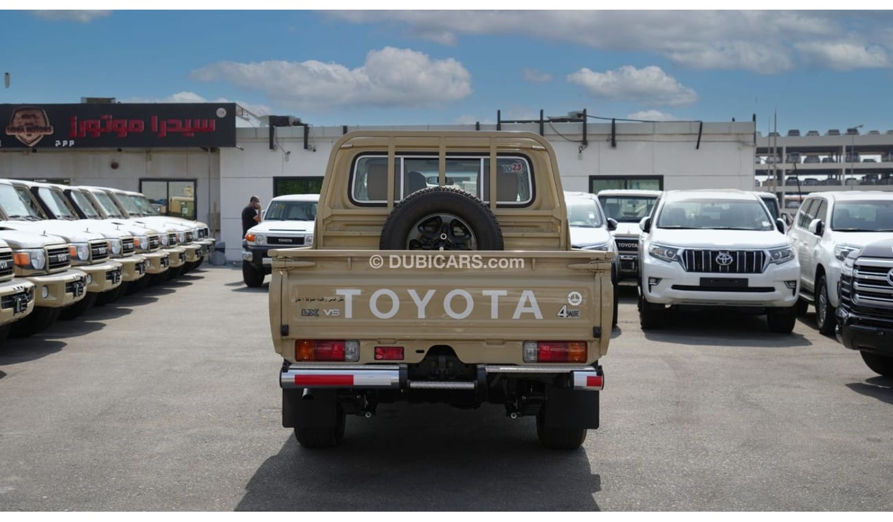 Toyota Land Cruiser Pick Up Land Cruiser Pickup Dc 4.0L Petrol  2023 Model