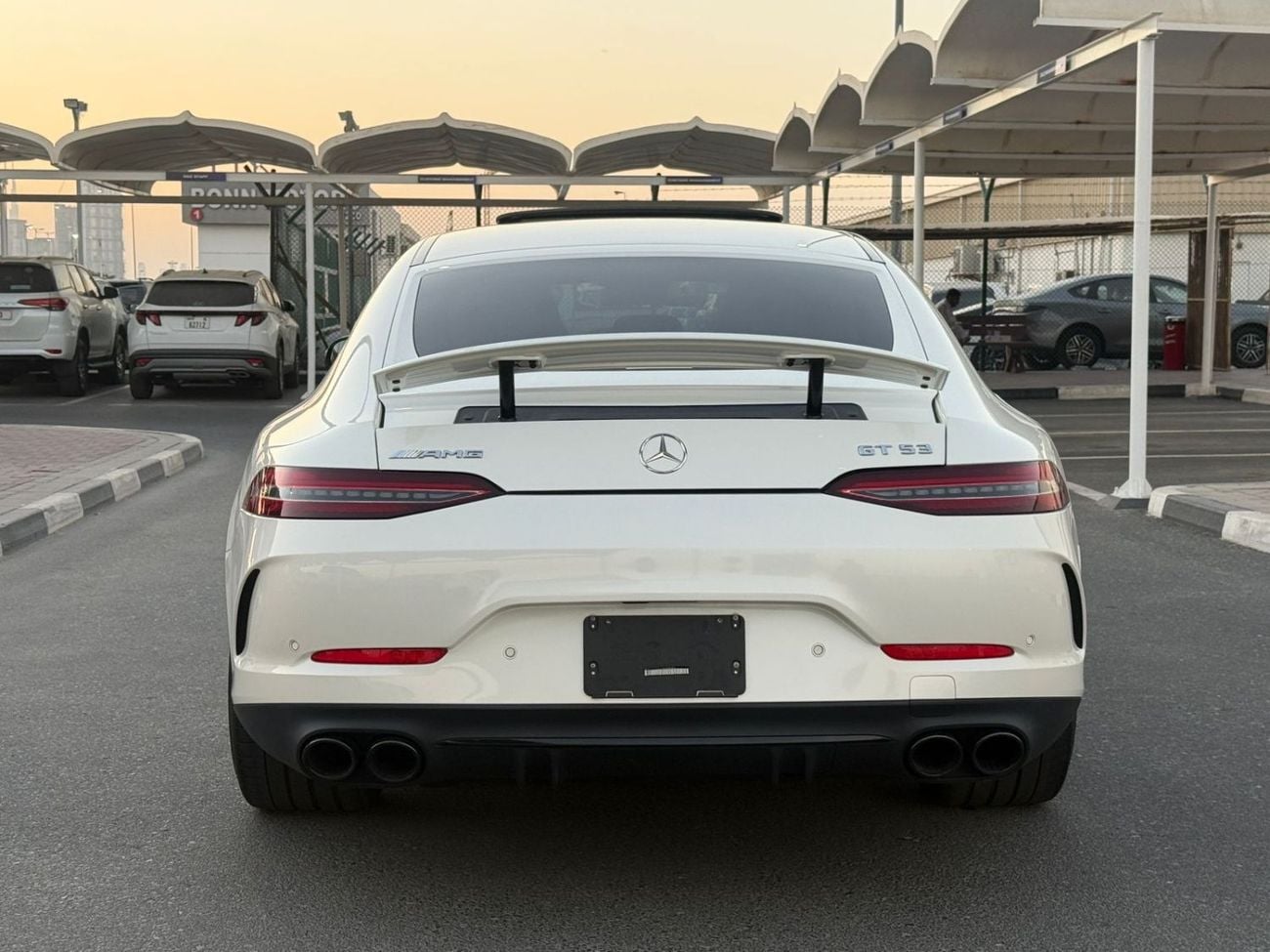 مرسيدس بنز ايه ام جي جي تي 53